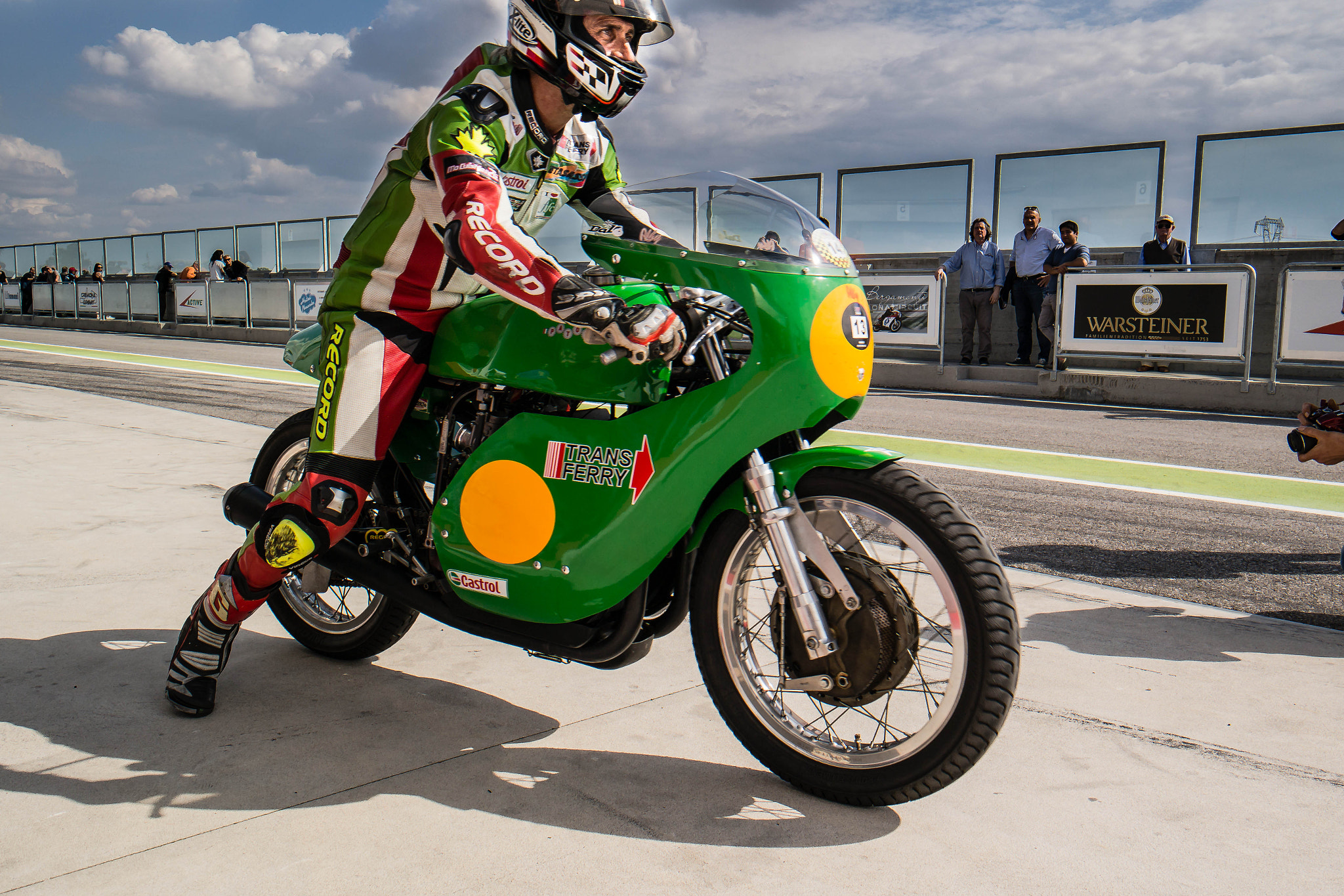 Samsung NX 20-50mm F3.5-5.6 ED sample photo. Historic racing bike photography