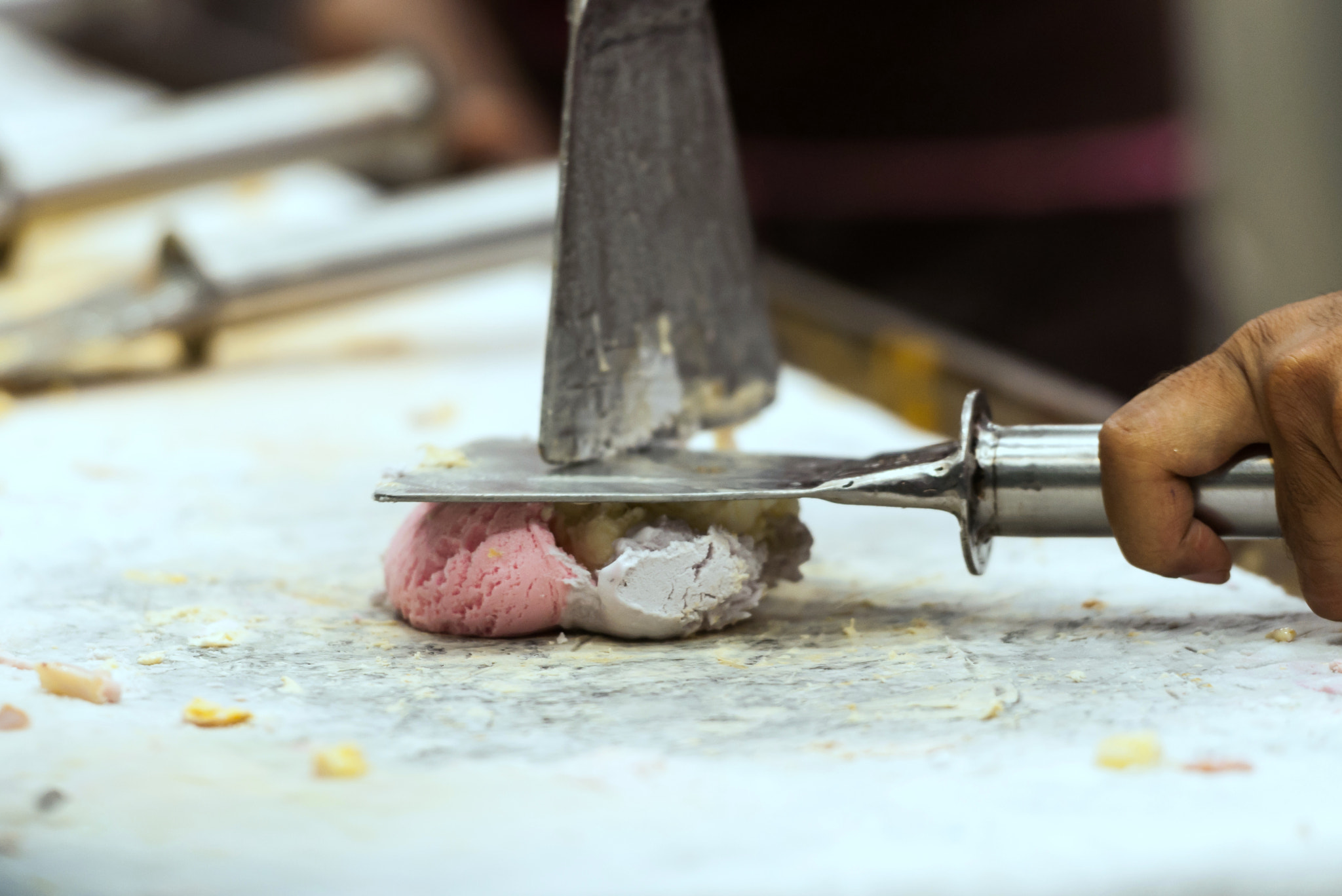 Nikon AF-S Nikkor 70-200mm F2.8G ED VR II sample photo. Icecream preparation photography