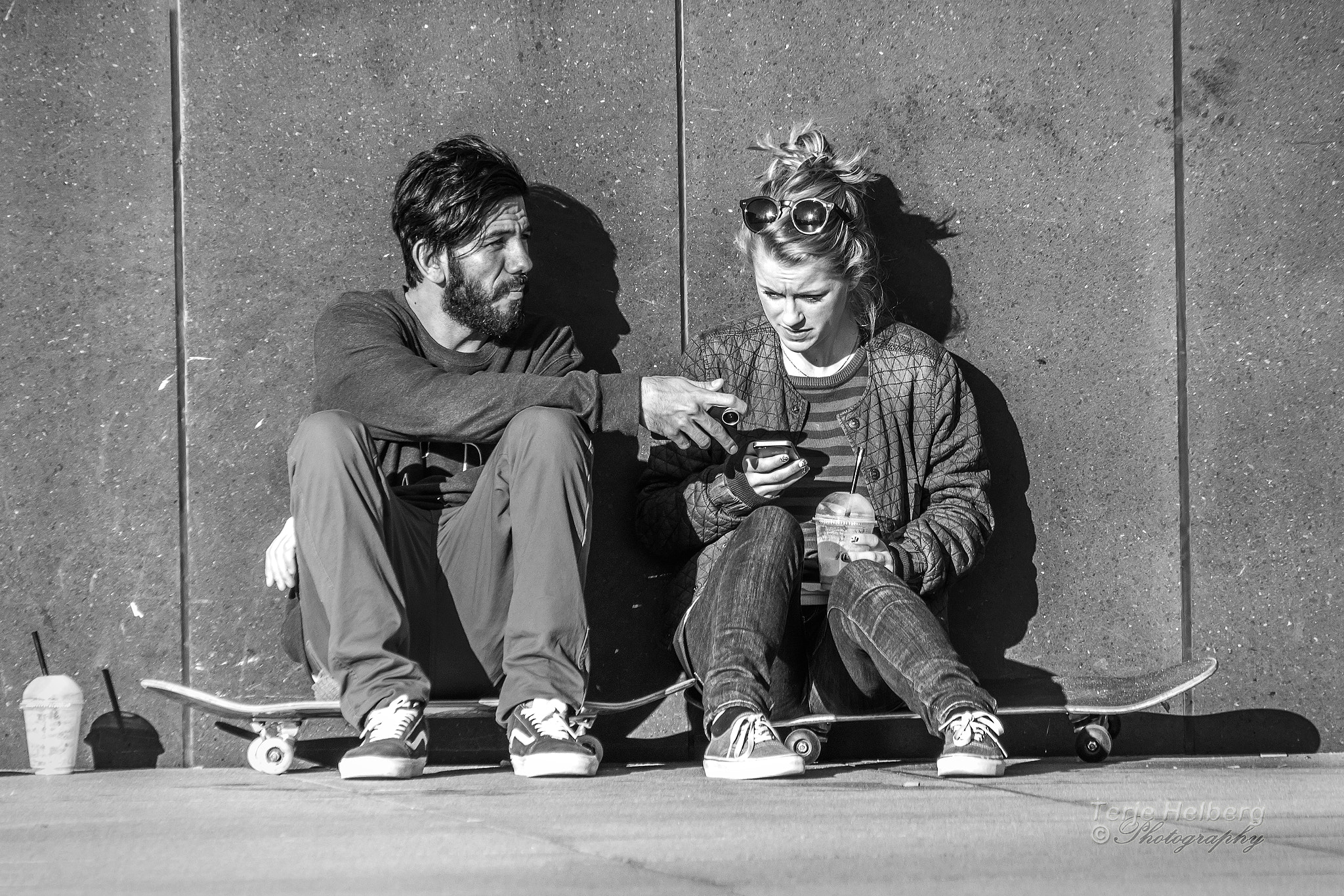 Samsung NX1000 + Samsung NX 50-200mm F4-5.6 ED OIS sample photo. Short break in skateboarding photography