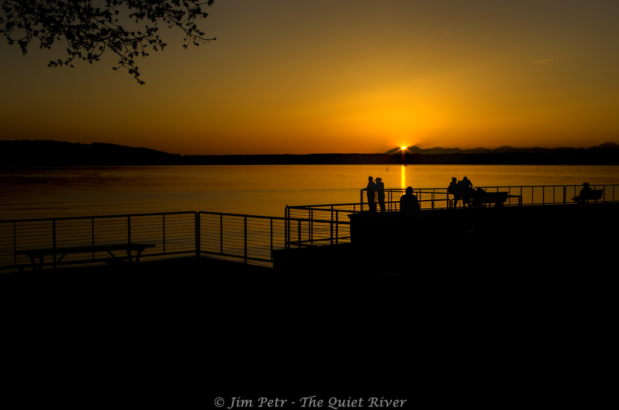 smc PENTAX-FA J 18-35mm F4-5.6 AL sample photo. Des moines, wa photography