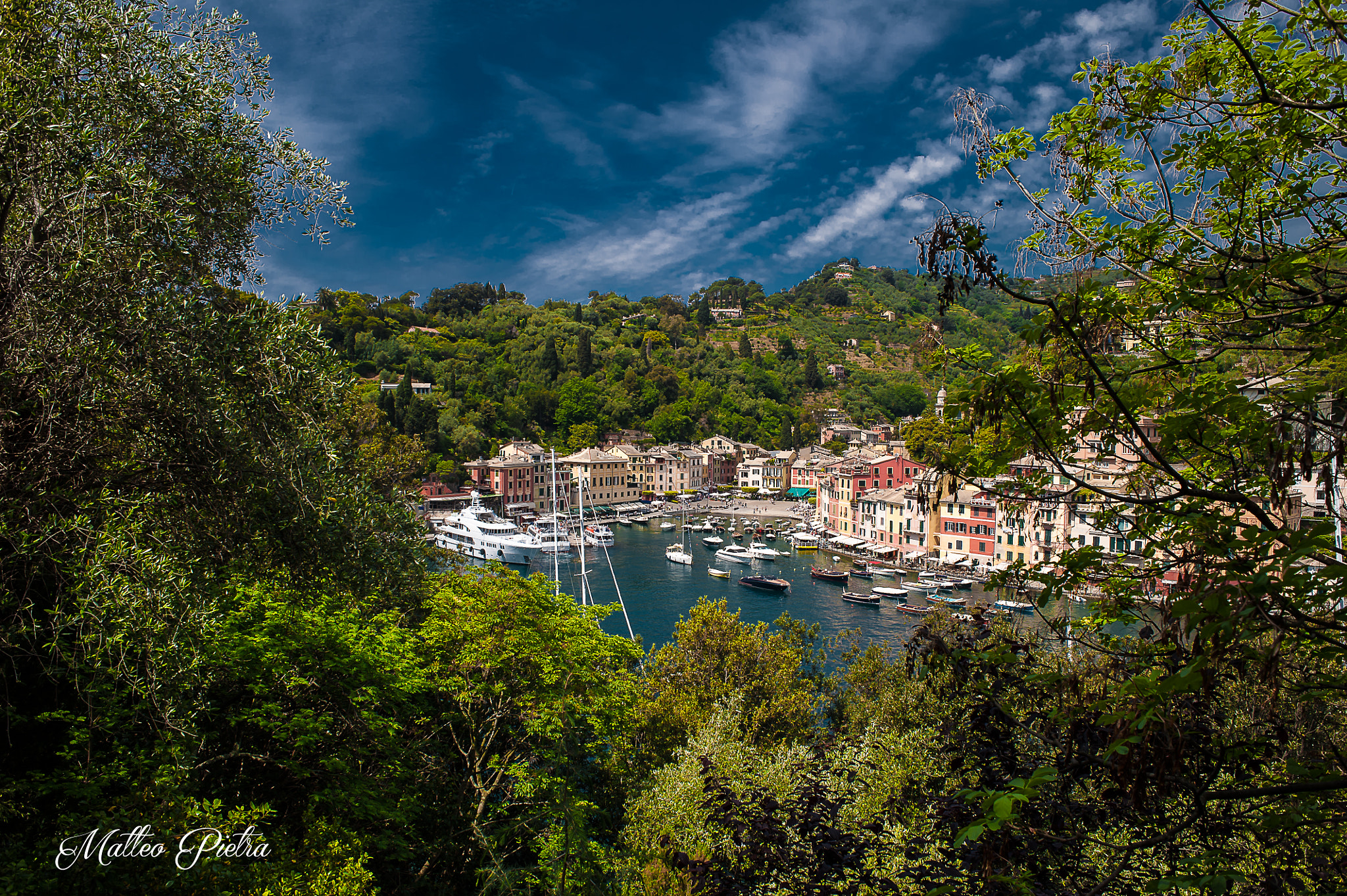 Nikon D700 + AF Nikkor 24mm f/2.8 sample photo. Portofino photography