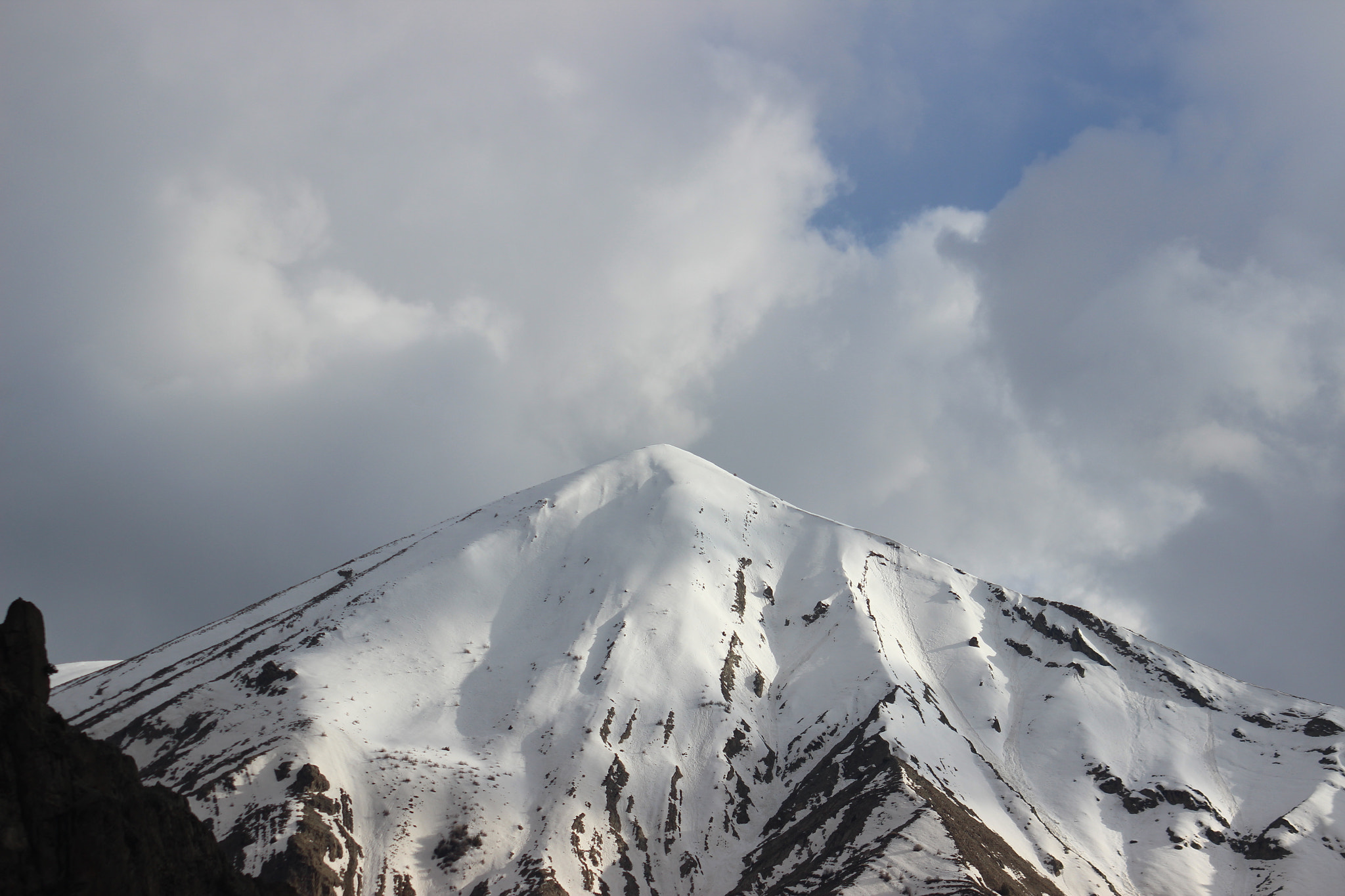 Canon EF 55-200mm F4.5-5.6 II USM sample photo. Mountain photography