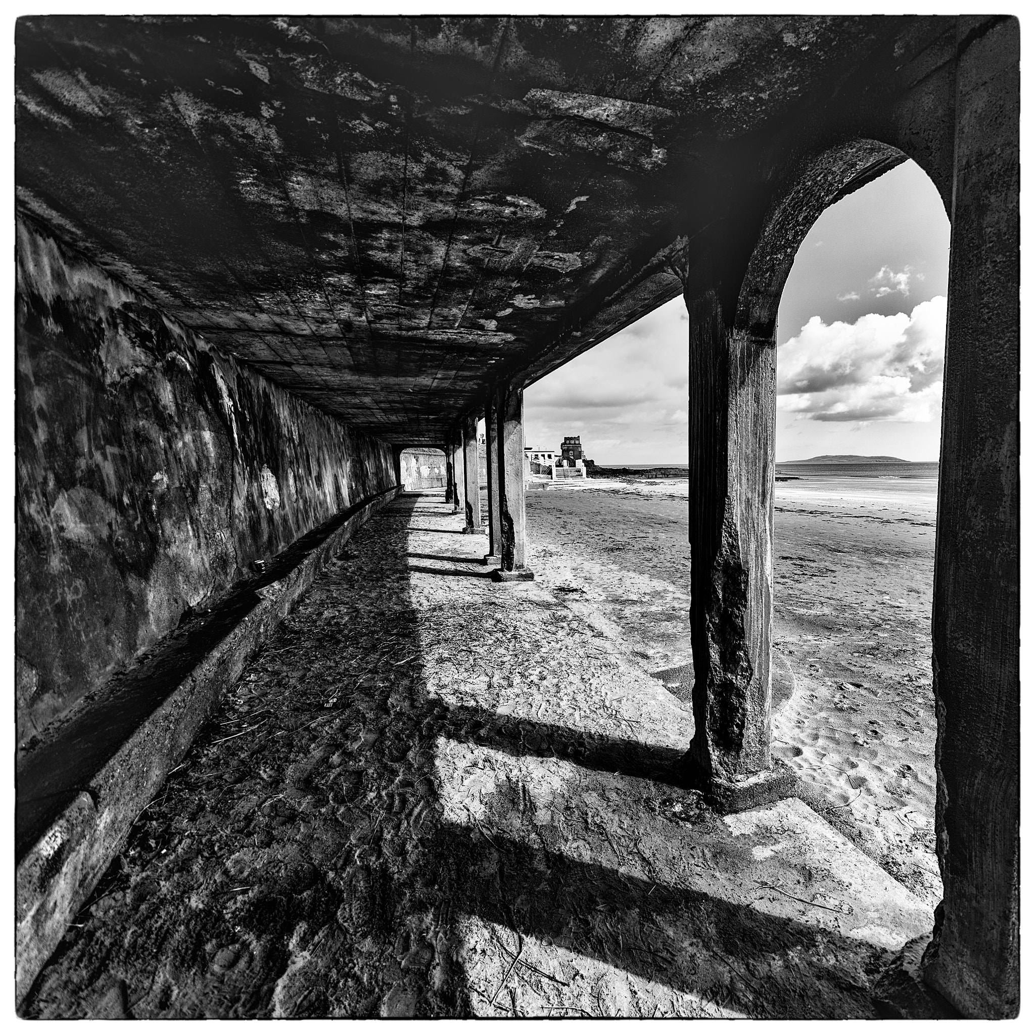 Sigma 10-20mm F4-5.6 EX DC HSM sample photo. Bathing shelter photography