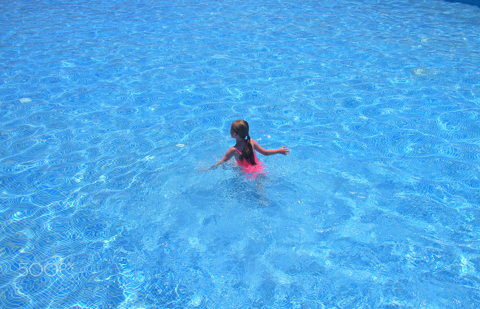 Pentax K-5 II sample photo. Learning to swim photography