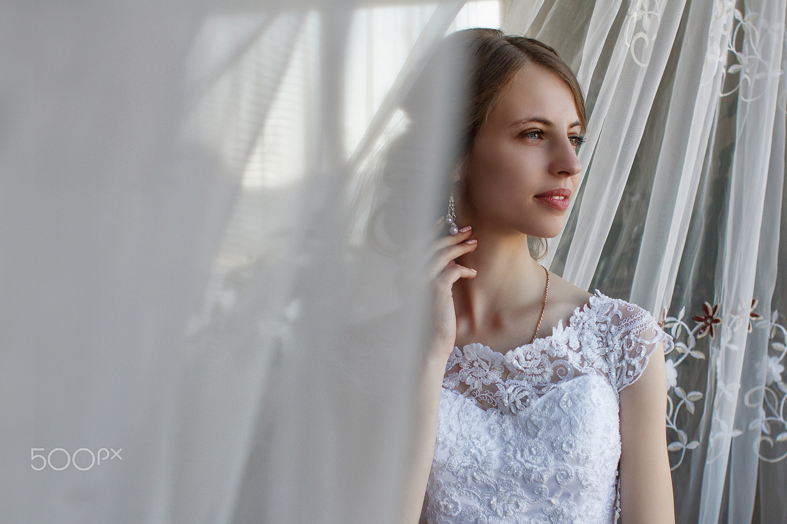 Canon EOS 50D + Canon EF 28mm F1.8 USM sample photo. Bride... photography
