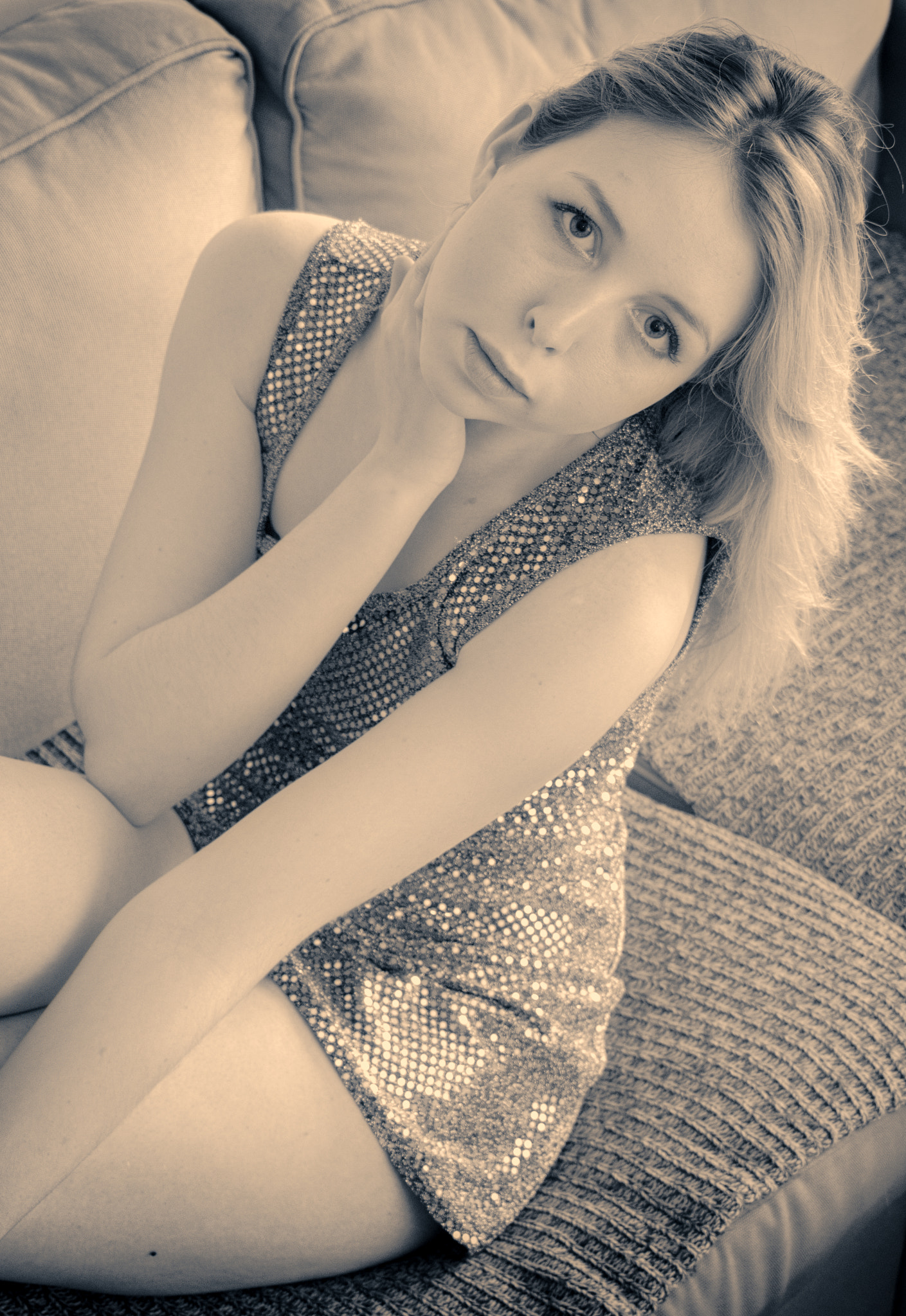 Canon EF 24-105mm F3.5-5.6 IS STM sample photo. Naomie - silver taint photography