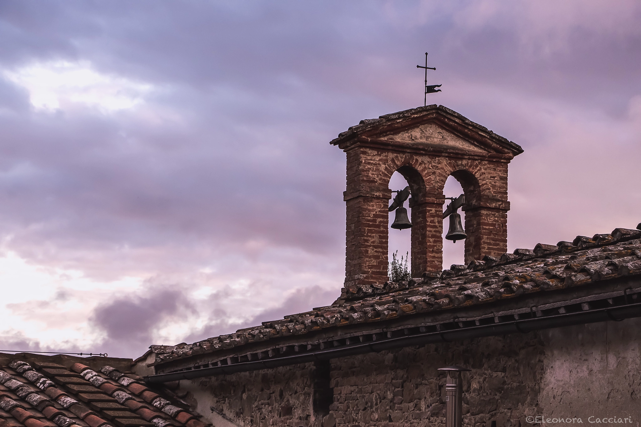Canon EF-S 18-135mm F3.5-5.6 IS STM sample photo. Campane a san giovanni d'asso, siena photography