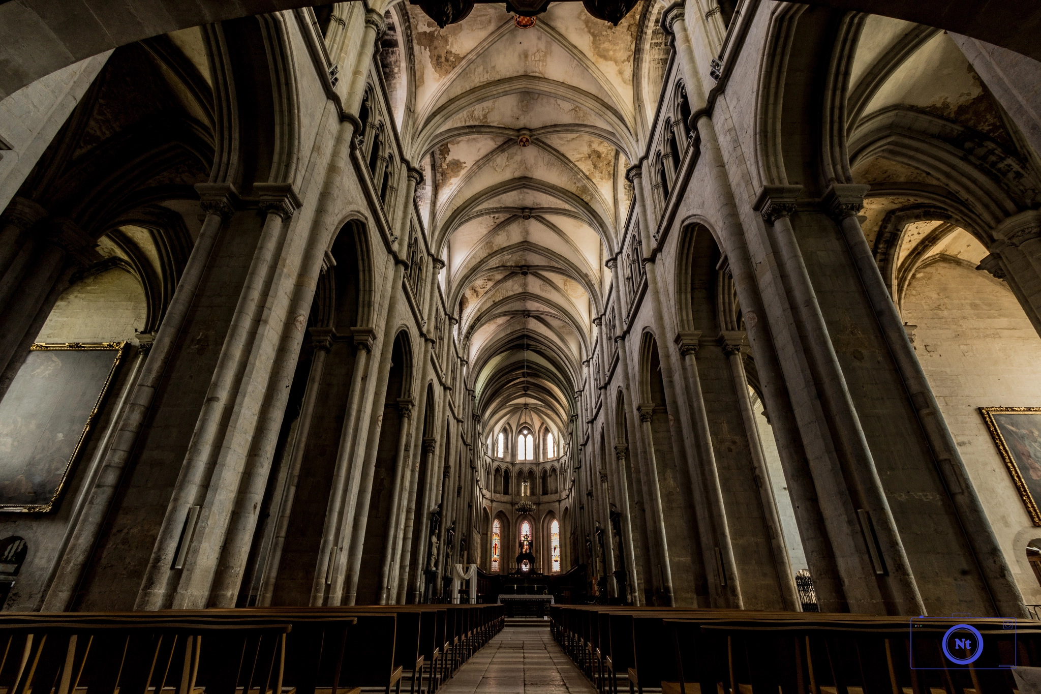 Canon EF-S 10-22mm F3.5-4.5 USM sample photo. St antoine l'abbaye photography