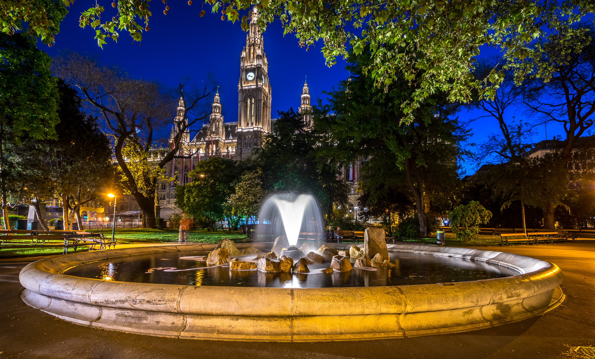 Pentax K-3 sample photo. Fountain photography