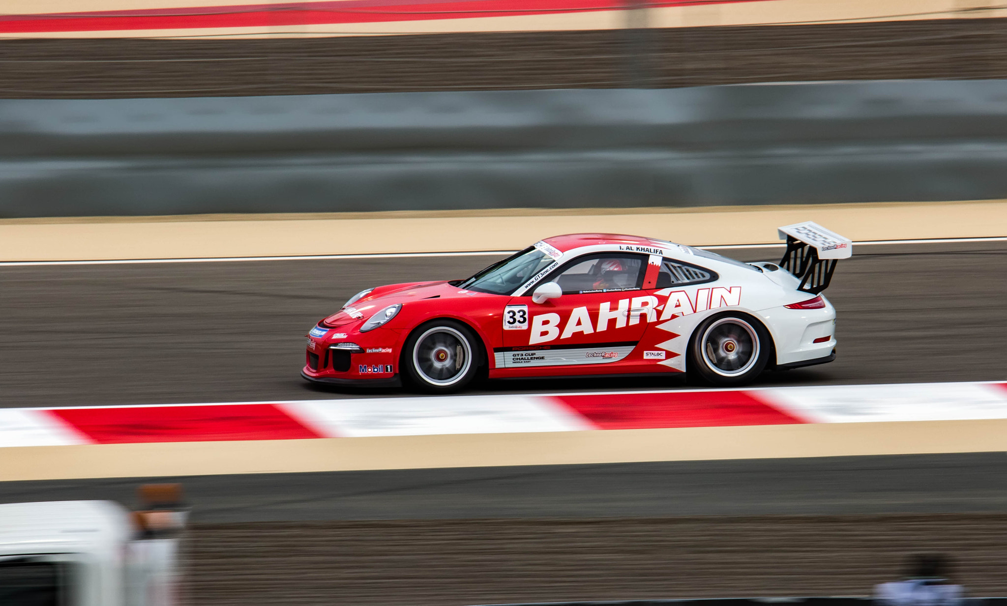 Canon EF 28-300mm F3.5-5.6L IS USM sample photo. Porsche gtr challenge middle east  photography