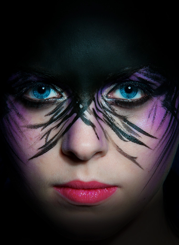 Sigma 70-200mm F2.8 EX DG OS HSM sample photo. Extreme makeup4 photography