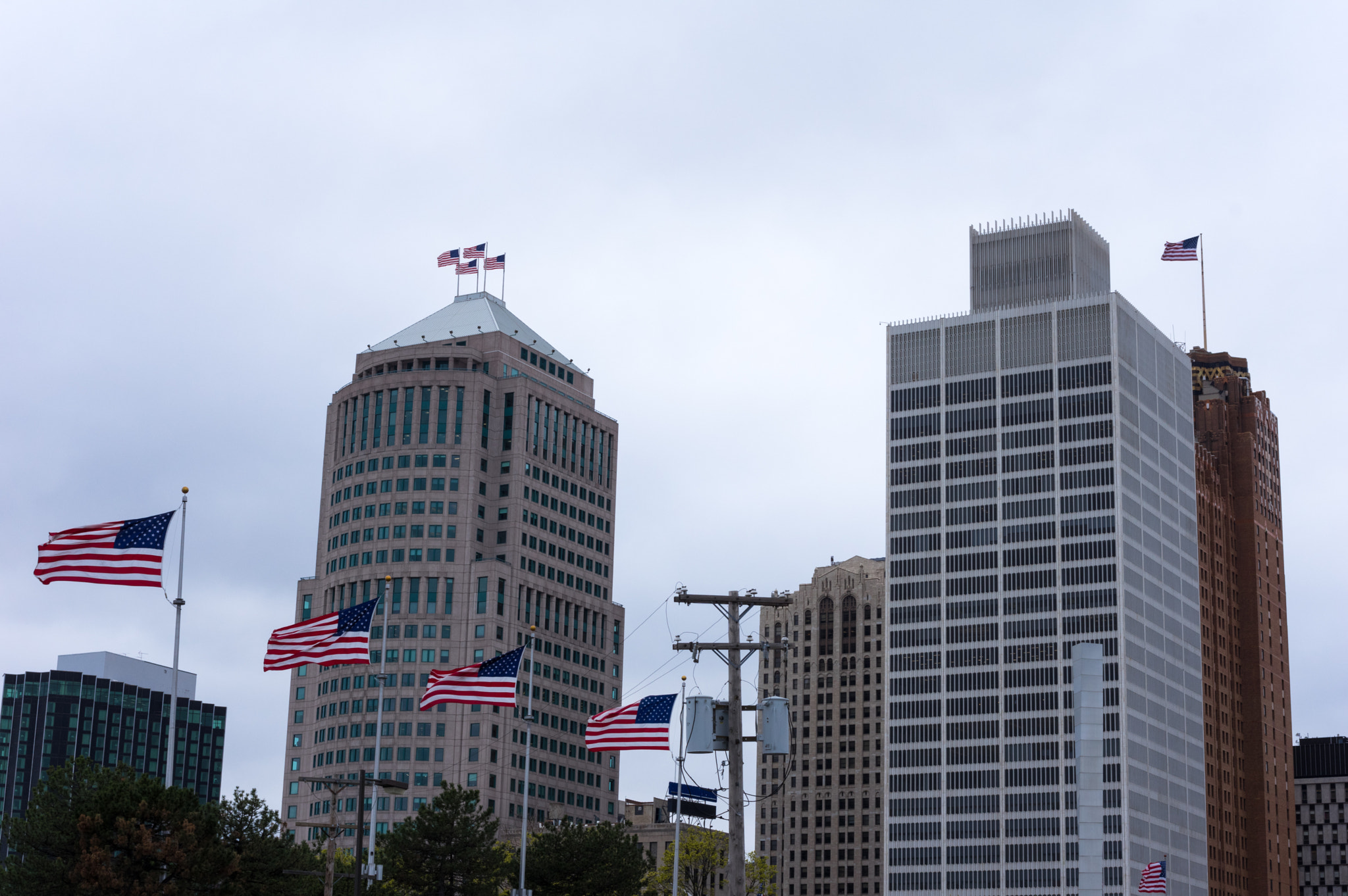 Pentax K-3 + HD Pentax DA 40mm F2.8 Limited sample photo. Ten flags, detroit, michigan photography