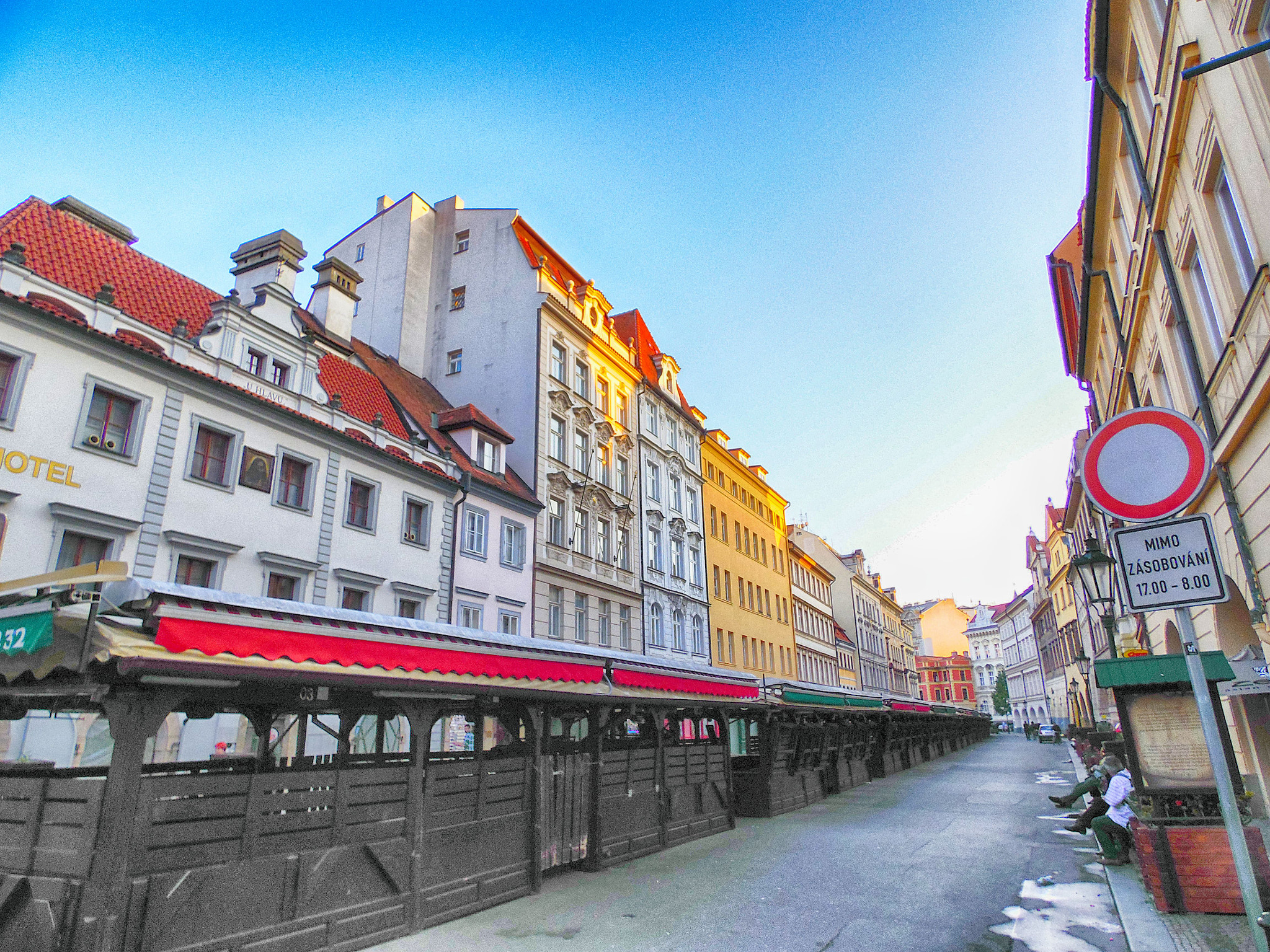 Samsung WB2200F sample photo. Prague photography