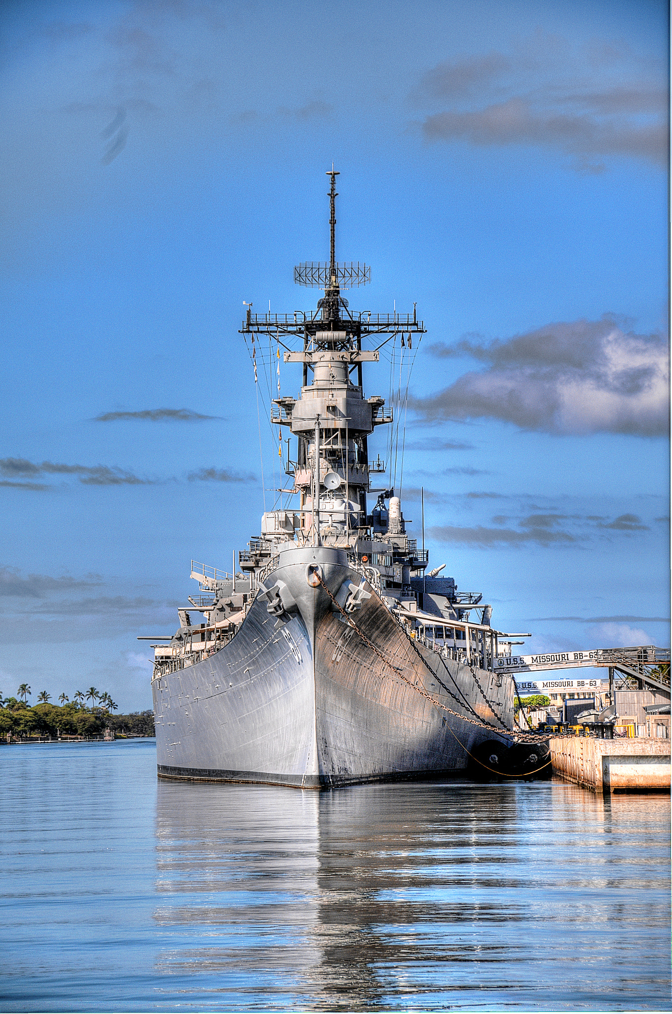 Sigma 18-250mm F3.5-6.3 DC Macro OS HSM sample photo. Mighty mo in hdr photography