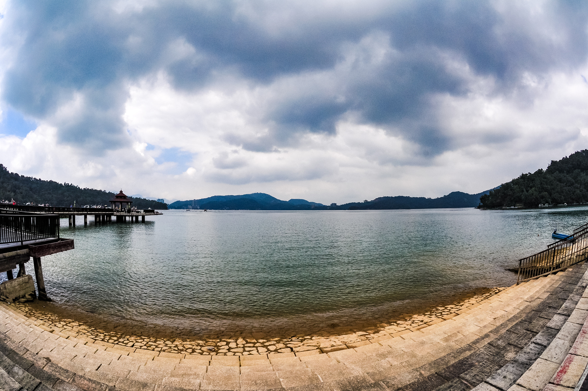 Nikon AF DX Fisheye-Nikkor 10.5mm F2.8G ED sample photo. Sun moon lake in taiwan photography