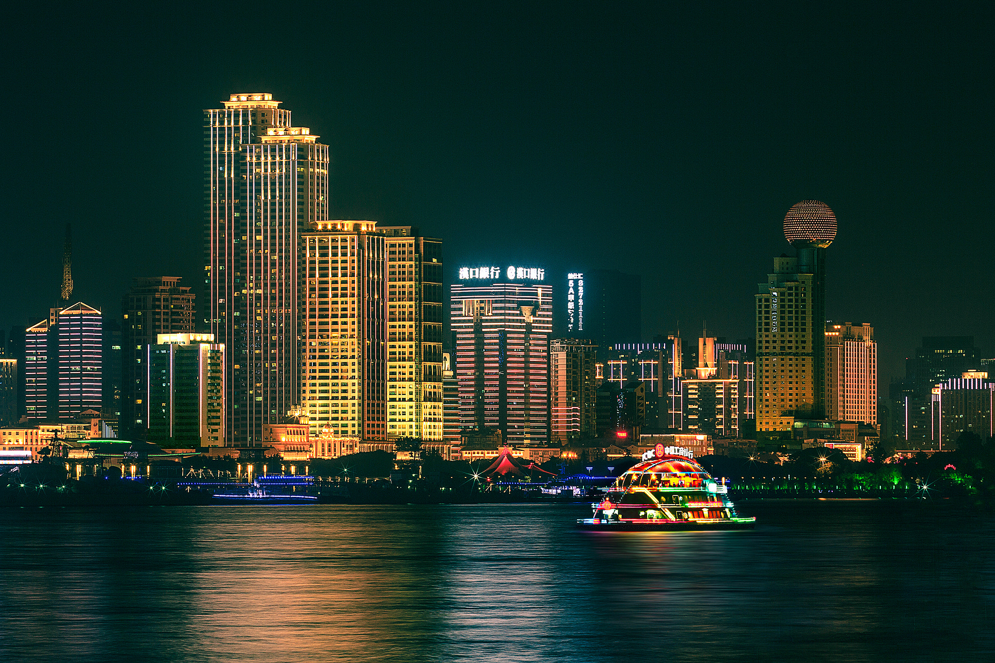 顶级免费色情网站 提供免费长色情视频的最佳视频网站