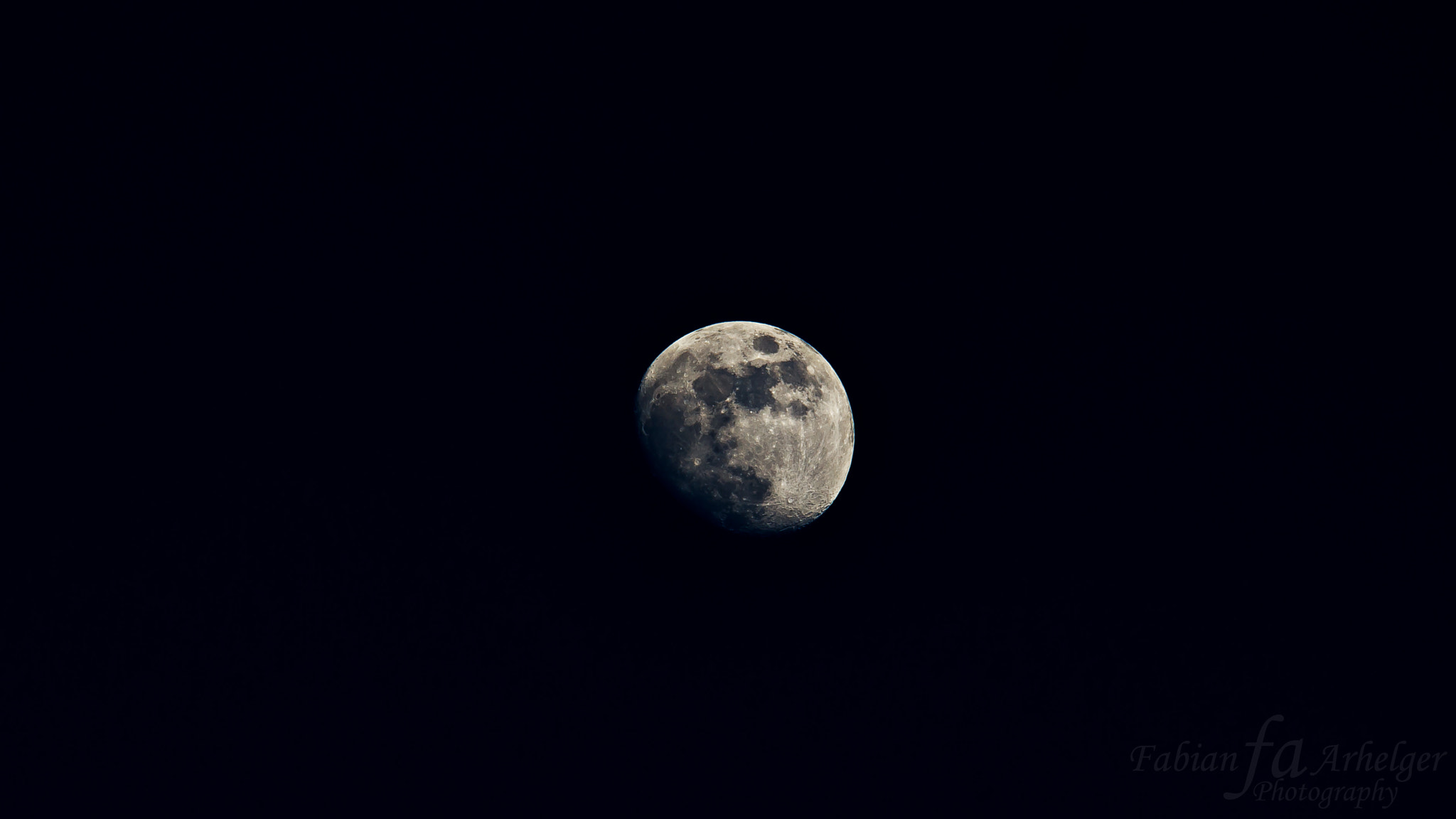 Sigma 70-300mm F4-5.6 APO DG Macro sample photo. Halfmoon photography