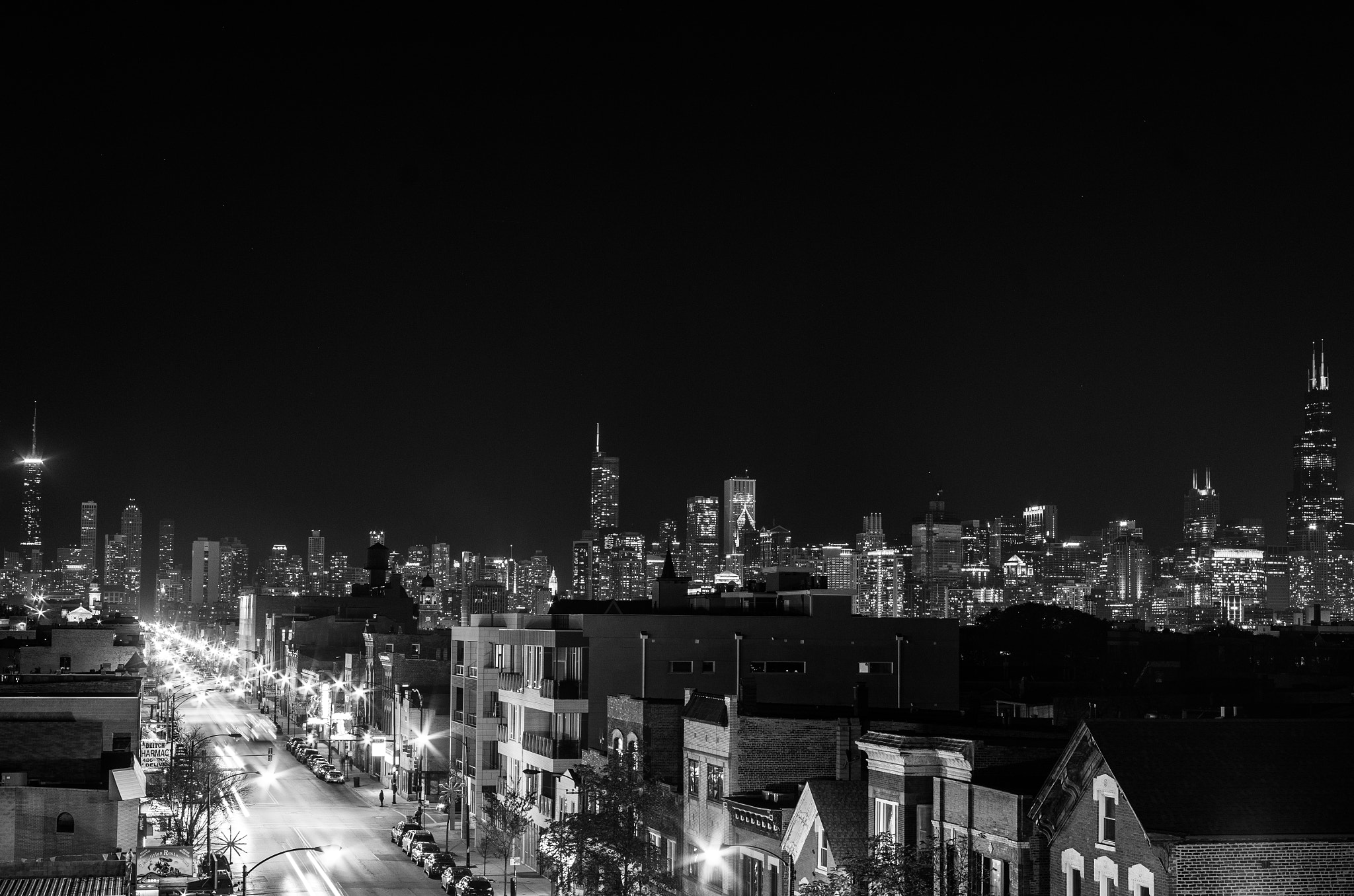 Pentax K-01 + Pentax smc DA 35mm F2.4 AL sample photo. Chicago from a rooftop photography