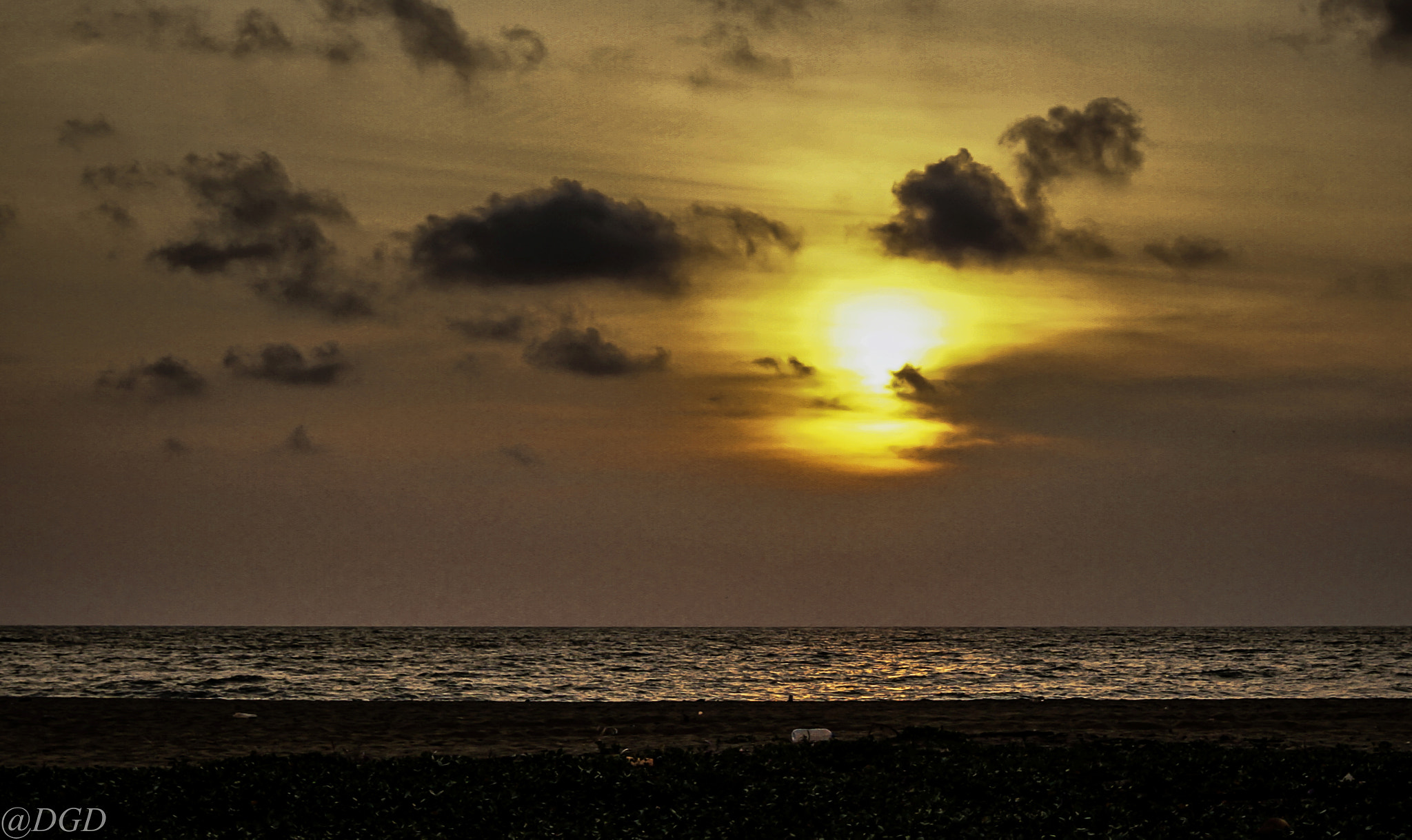 Sony a5100 + Sigma 19mm F2.8 EX DN sample photo. Negombo sunset photography