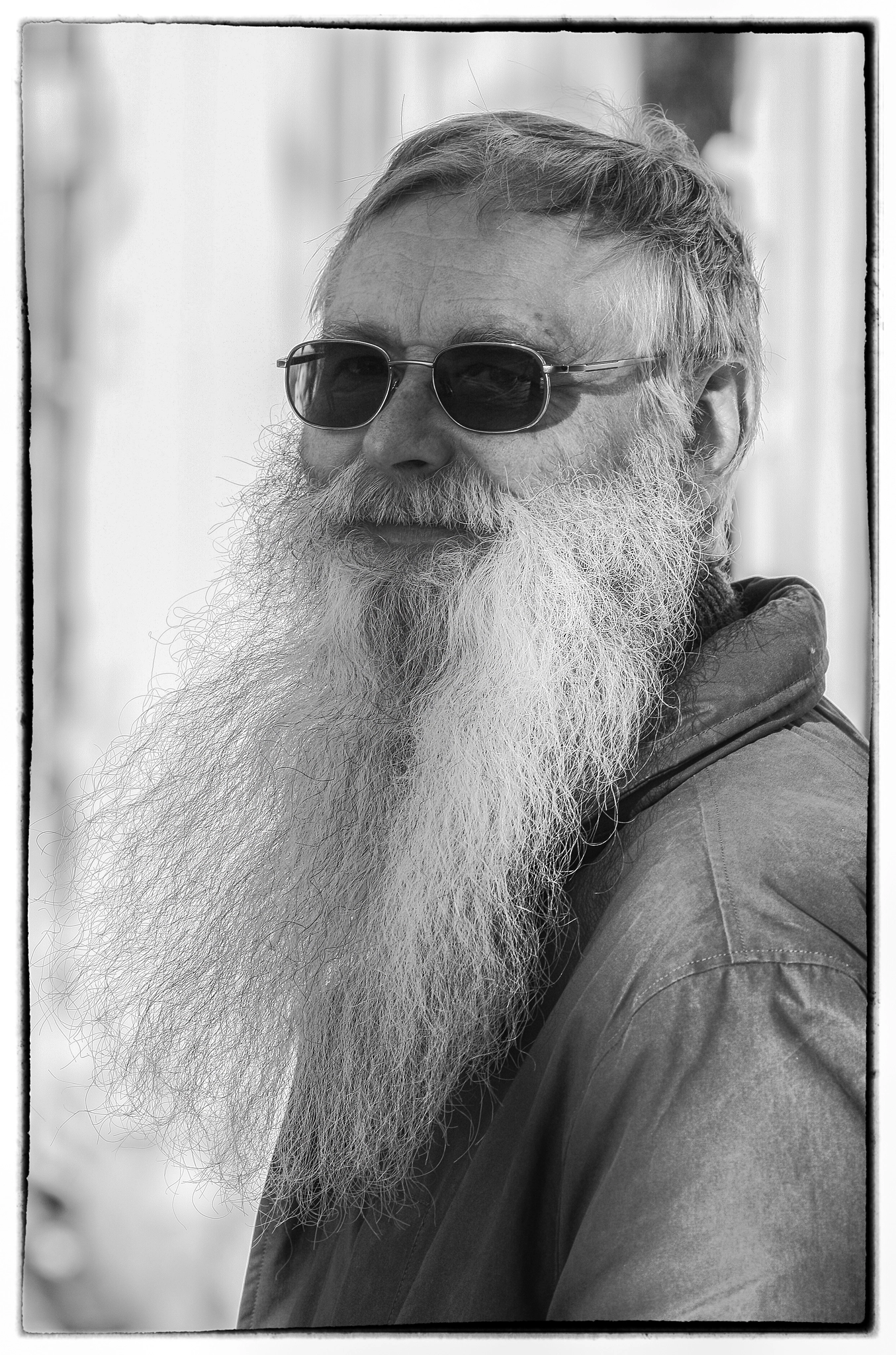Canon EOS 40D + Canon EF 135mm F2L USM sample photo. Long beard street portrait photography