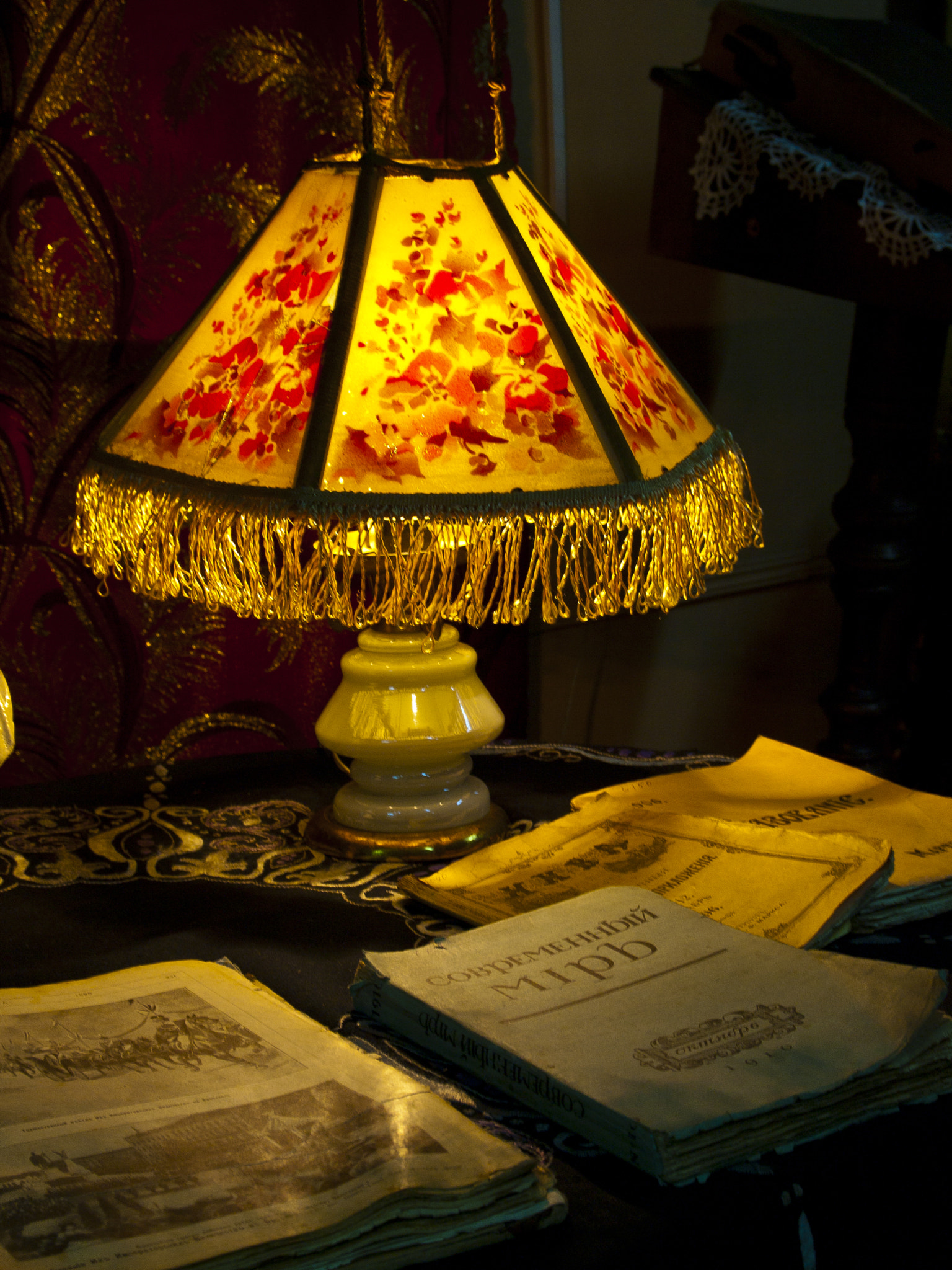 Olympus E-520 (EVOLT E-520) + SIGMA 18-50mm F2.8 DC sample photo. Modern world? photography