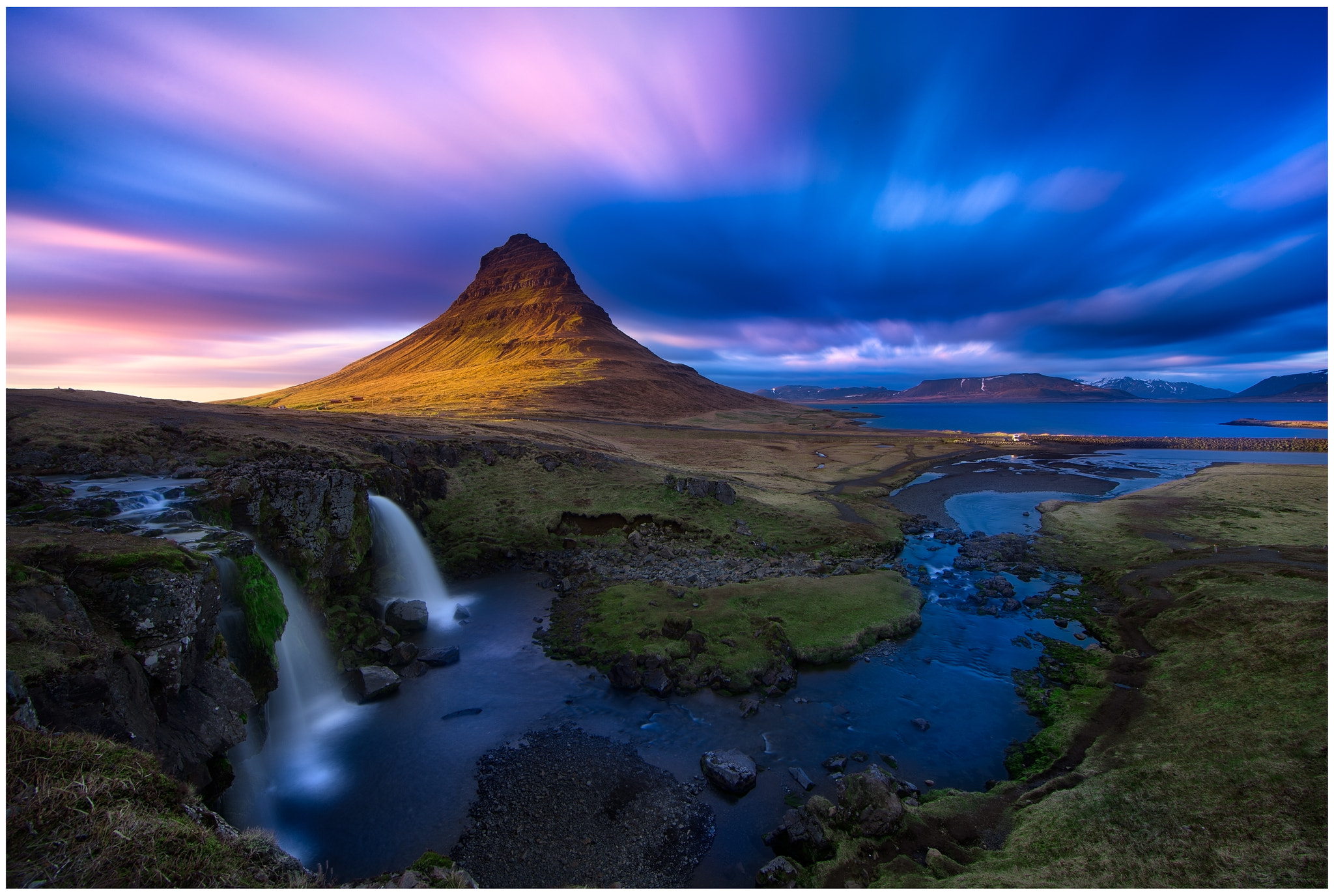 Canon EF 14mm F2.8L II USM sample photo. Passport aperture of kirkjufell photography
