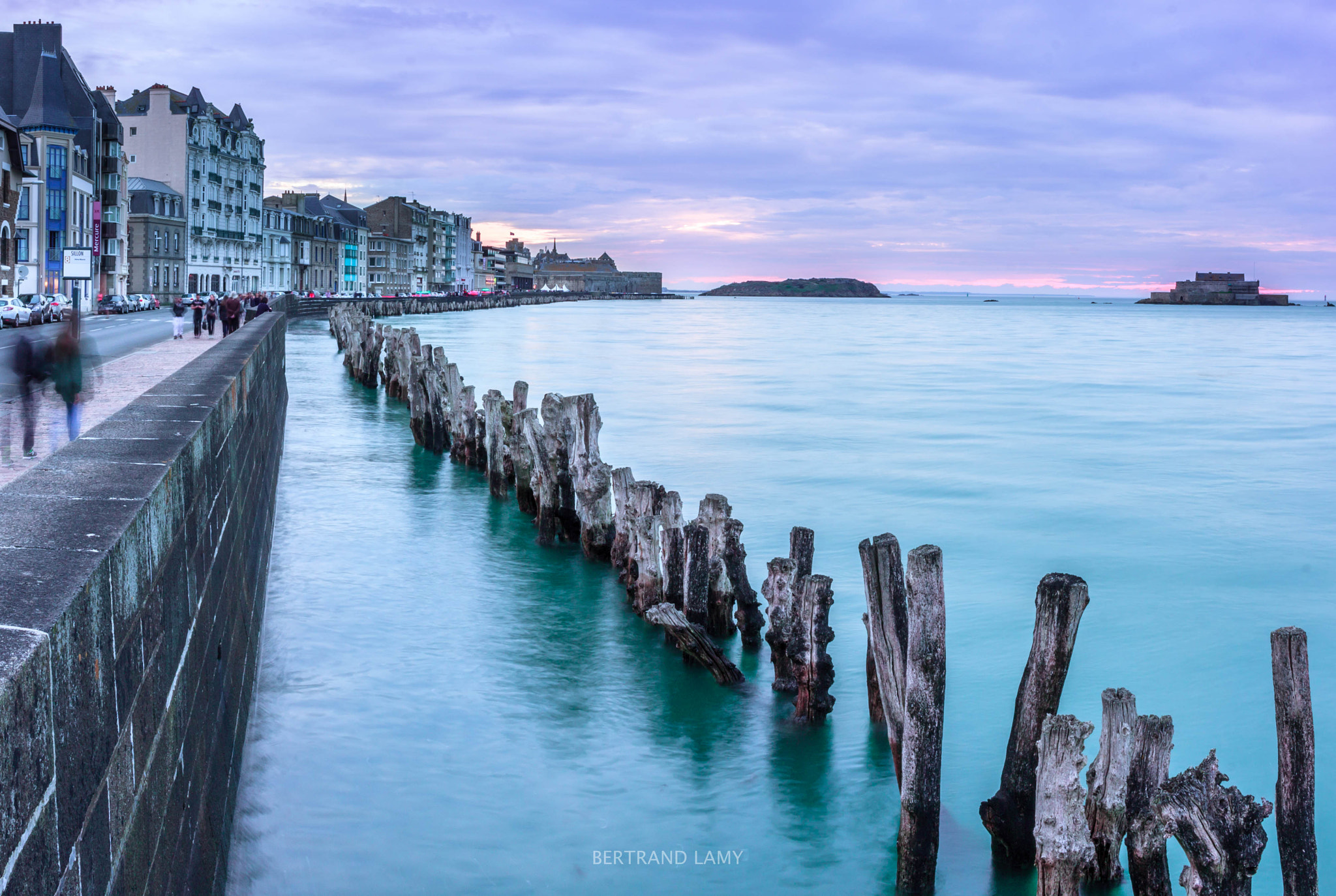 Canon EF-S 24mm F2.8 STM sample photo. Saint-malo photography