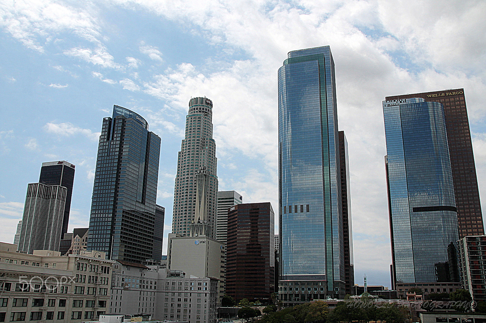 Canon EOS 1100D (EOS Rebel T3 / EOS Kiss X50) sample photo. Sprawling metropolis photography