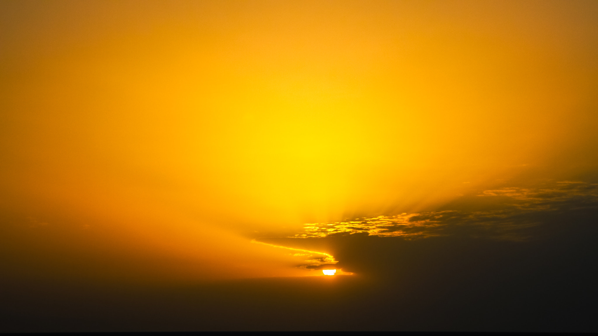Panasonic Lumix DMC-GF5 sample photo. Sunrise in the sahara desert photography