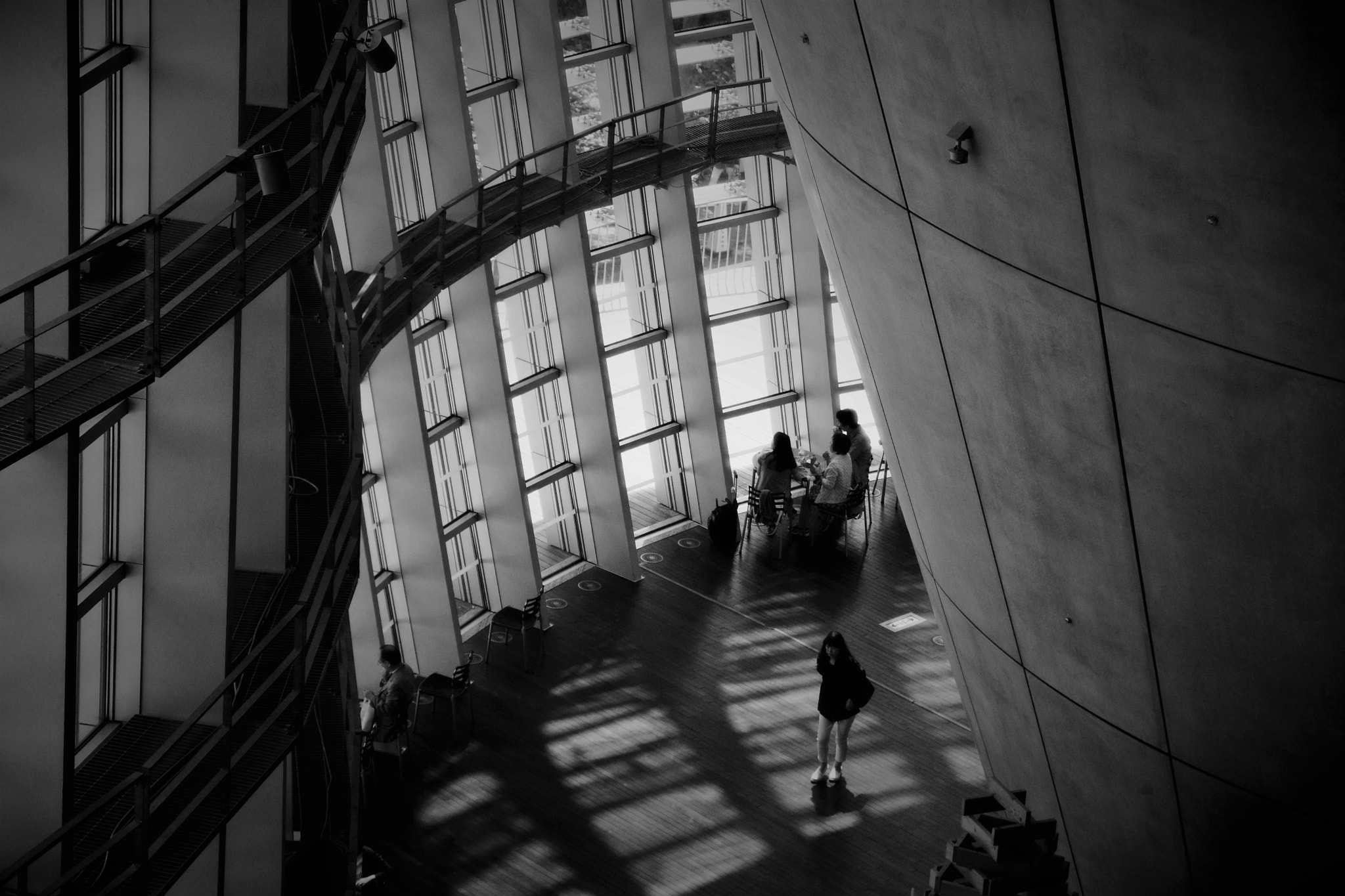 Sigma 17-70mm F2.8-4 DC Macro OS HSM | C sample photo. Window, wall, shadow photography
