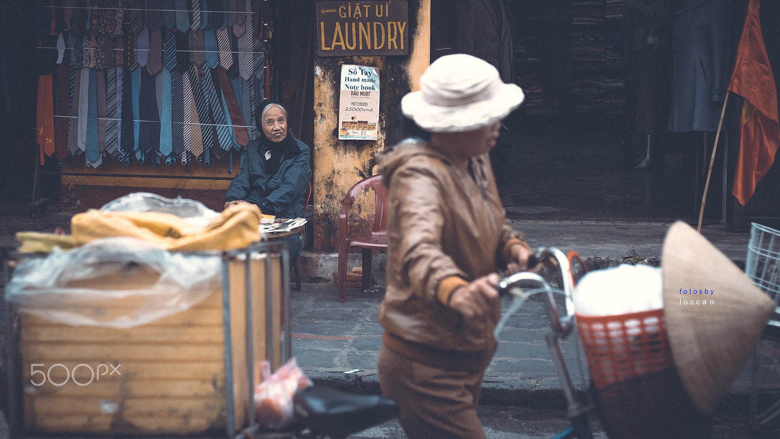 Canon EOS-1D X sample photo. People & life in hoi an - viet nam photography