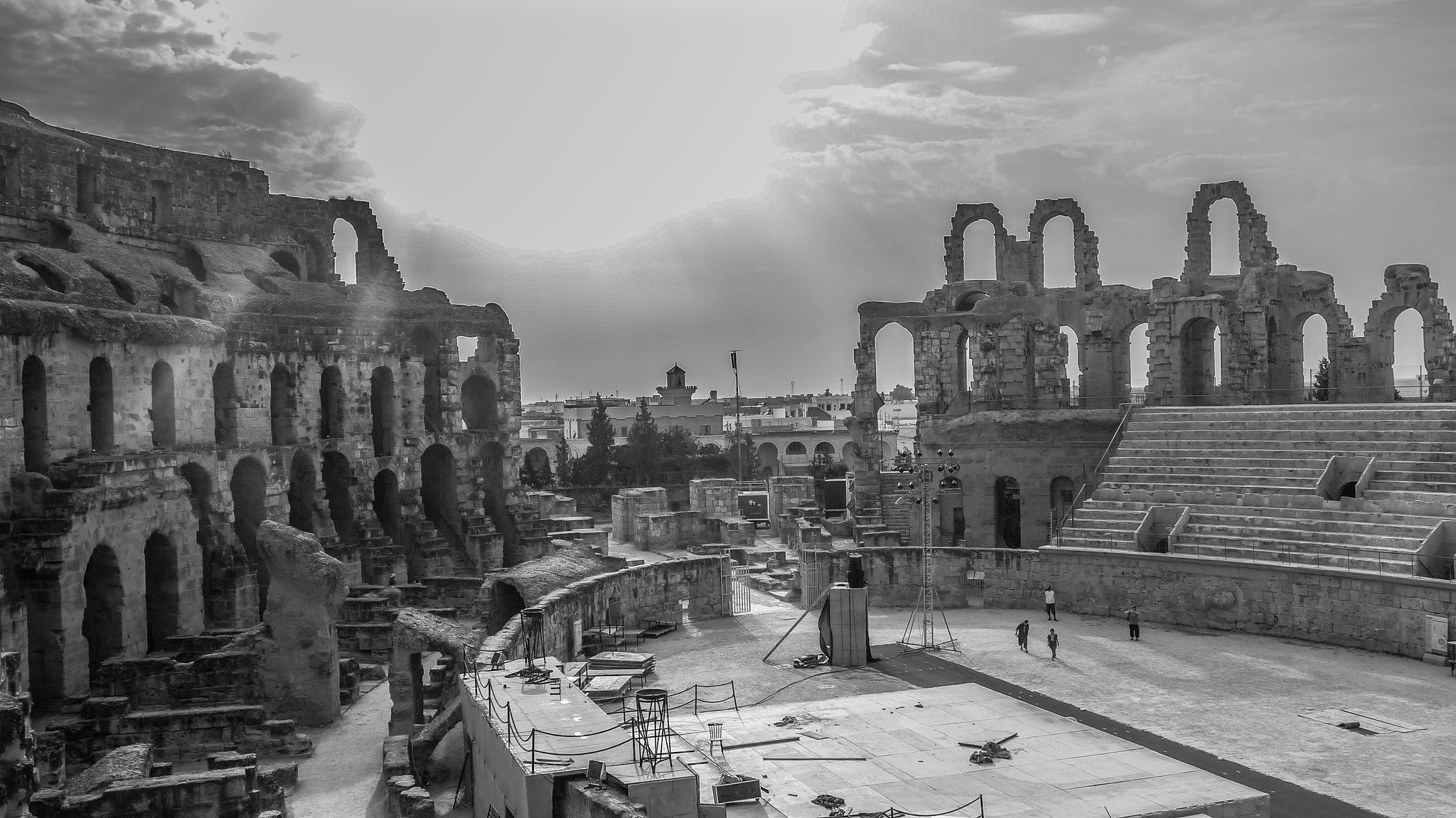 Panasonic Lumix DMC-GF5 sample photo. Coliseum in el-jem photography