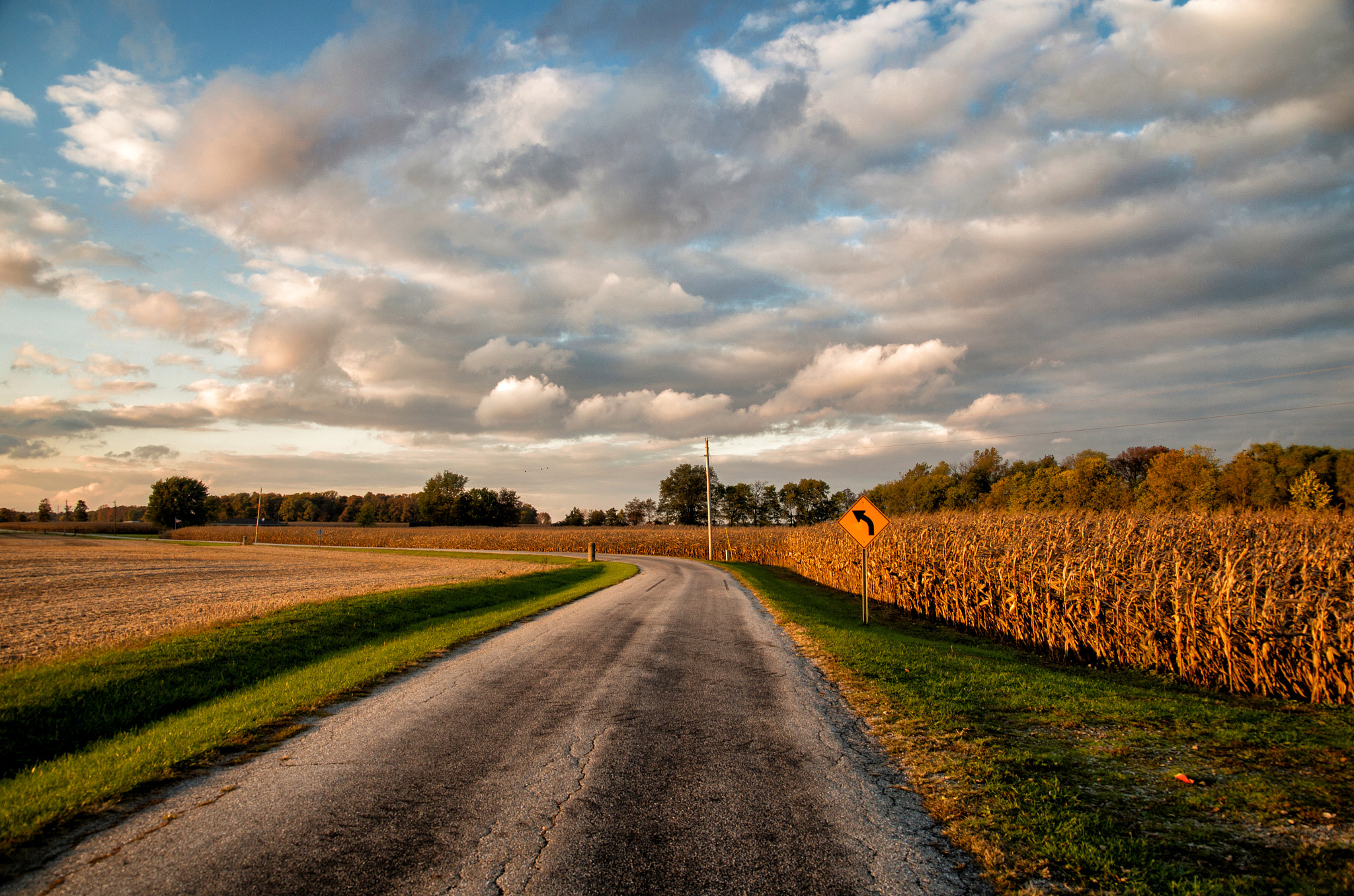 Pentax K-01 sample photo. Indiana country road photography
