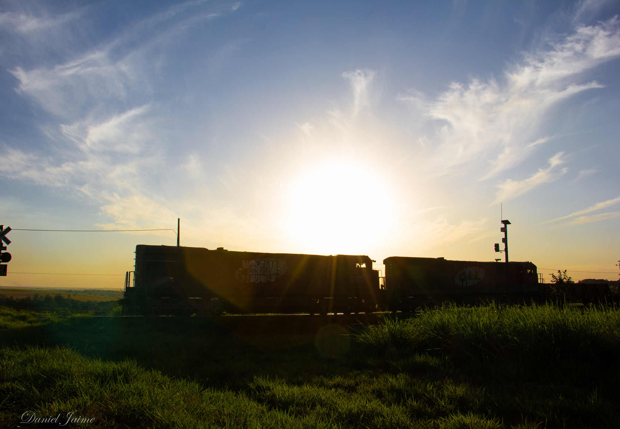 Canon EF-S 18-135mm F3.5-5.6 IS STM sample photo. Railway photography