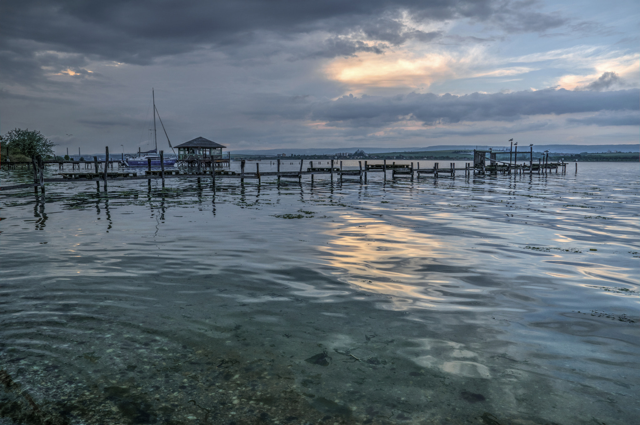 Sigma 18-200mm F3.5-6.3 DC OS HSM sample photo. Cloud sentiment photography