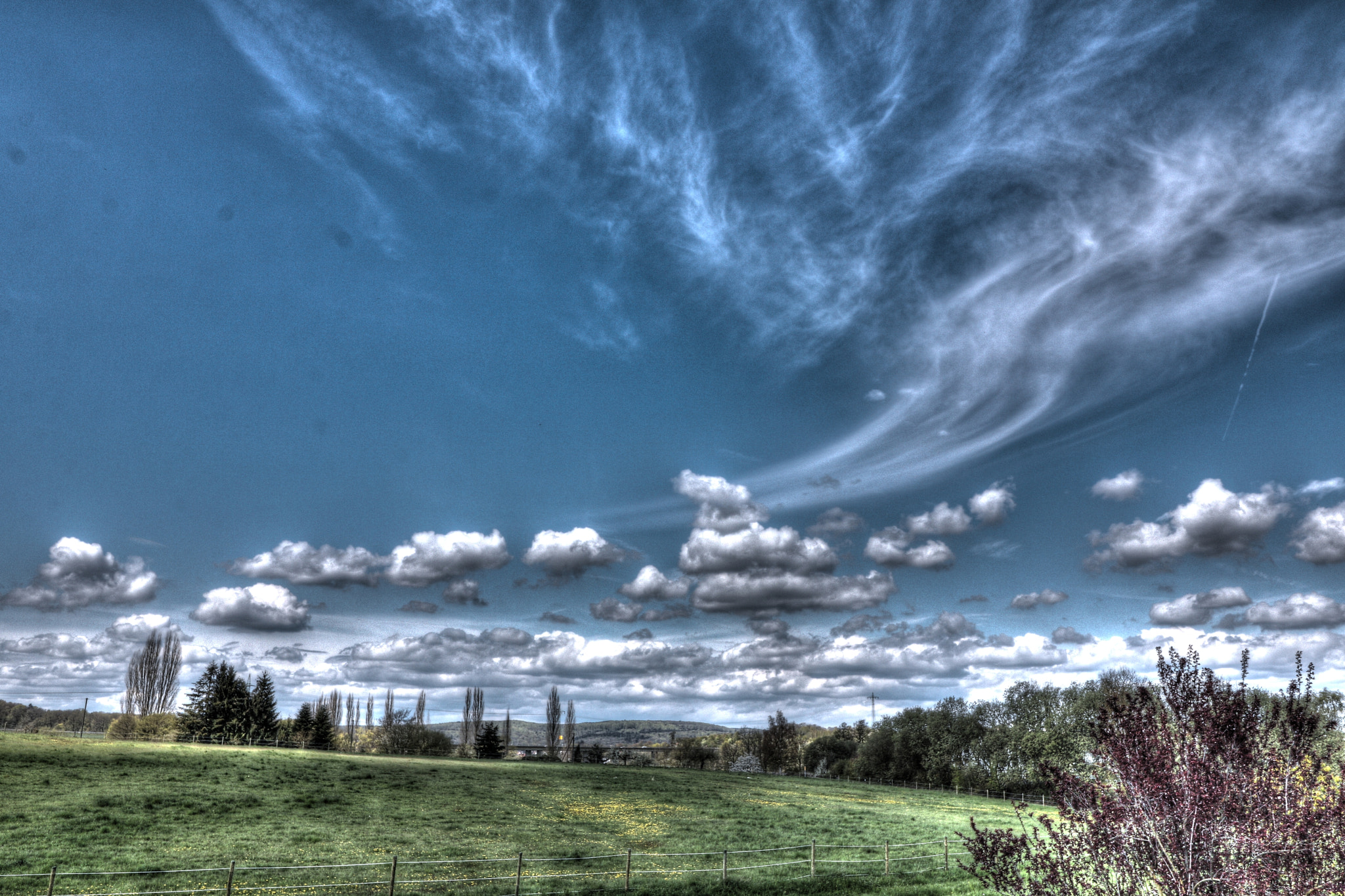 Canon EF-S 10-18mm F4.5–5.6 IS STM sample photo. Clouds photography