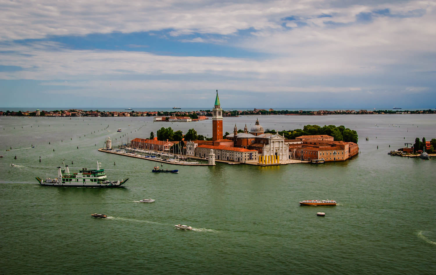 Nikon D3000 sample photo. San giorgio maggiore photography