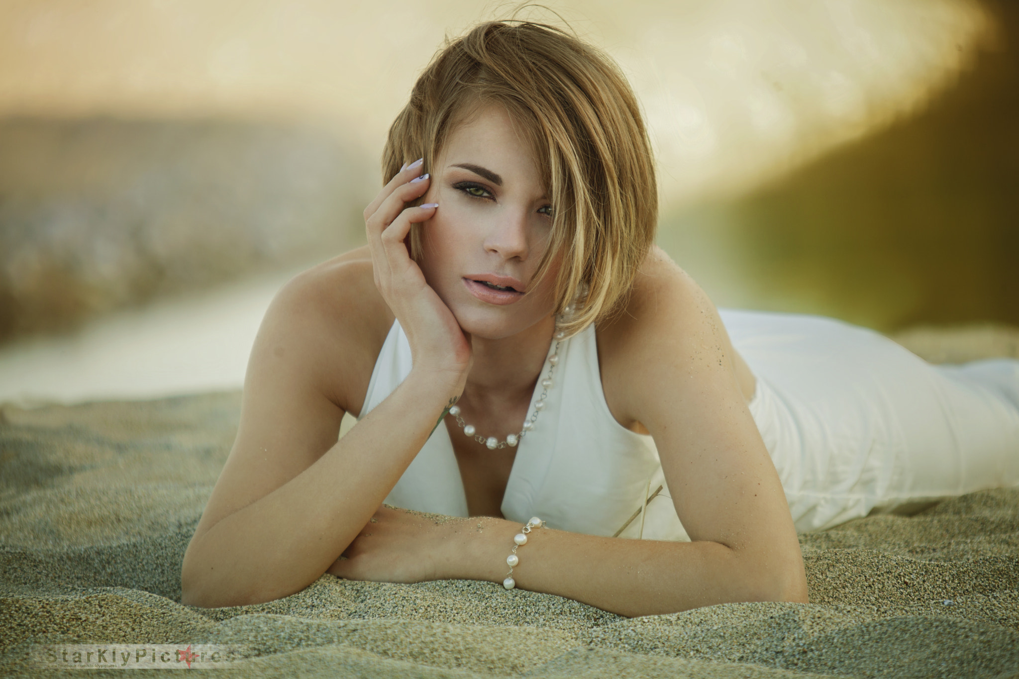 Canon EF 35-350mm F3.5-5.6L USM sample photo. Veronica v. photography