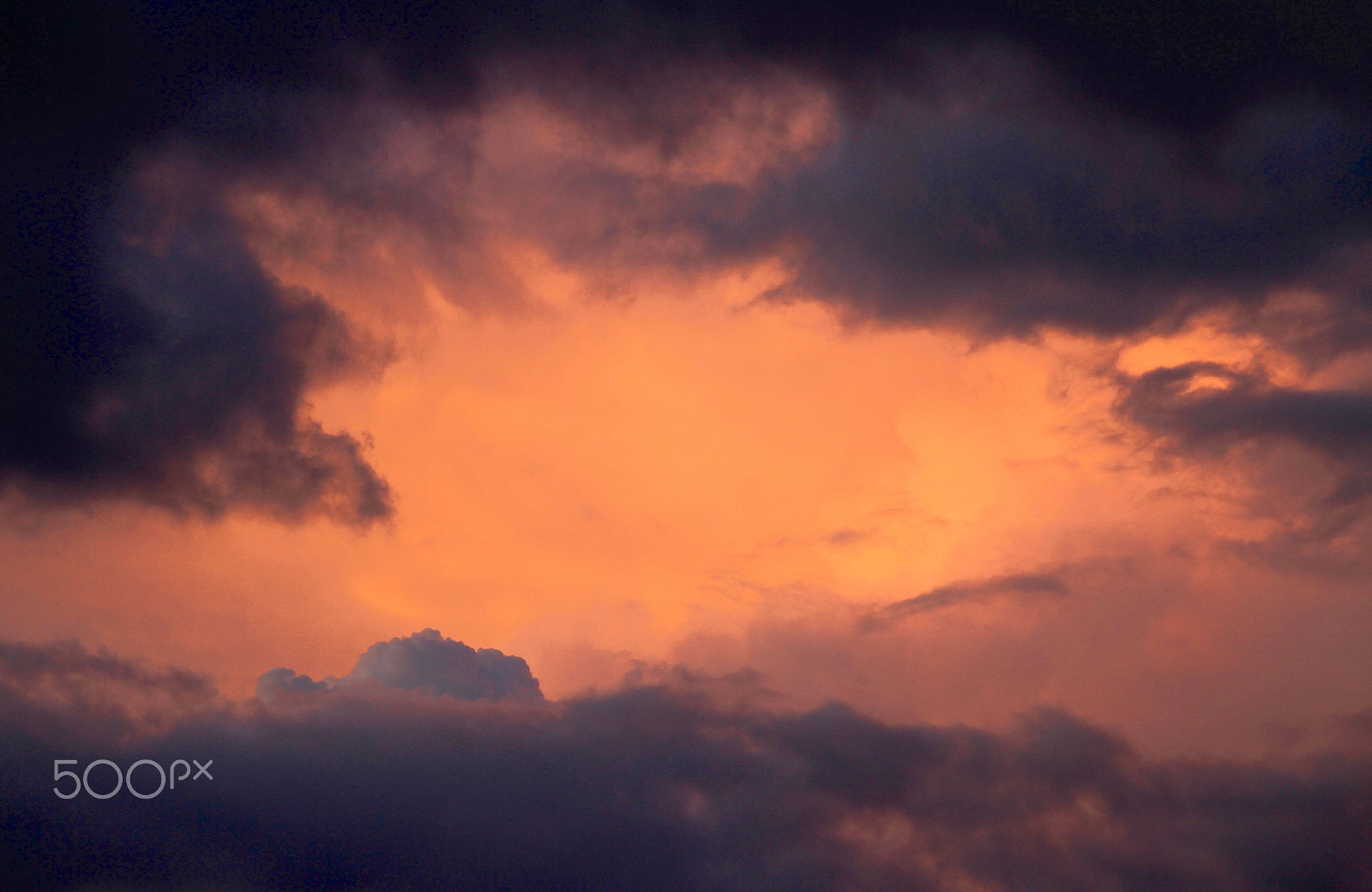 Sigma 17-70mm F2.8-4 DC Macro OS HSM sample photo. Ciel d'orage photography