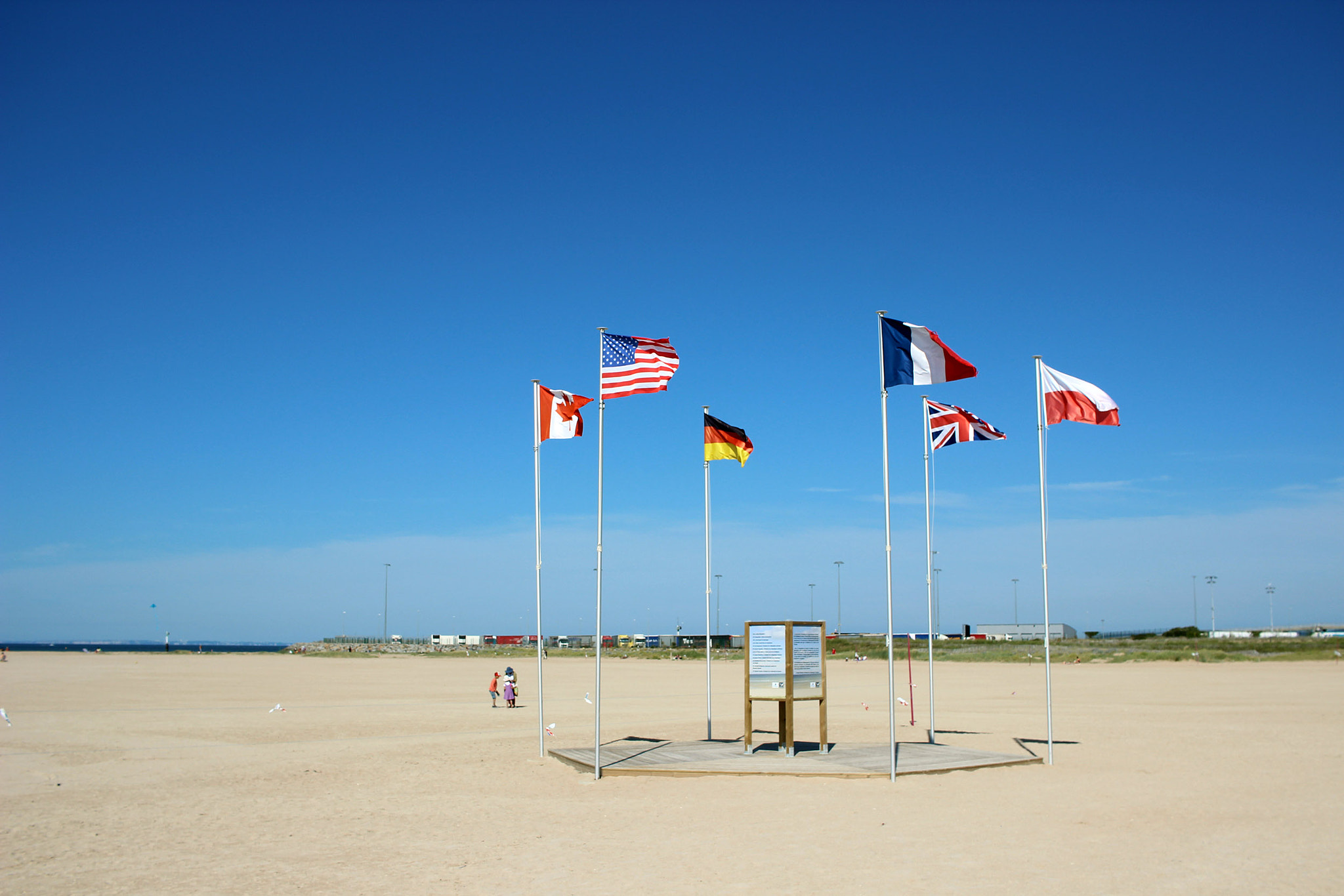 Canon EOS 600D (Rebel EOS T3i / EOS Kiss X5) sample photo. Gold beach, normandy photography