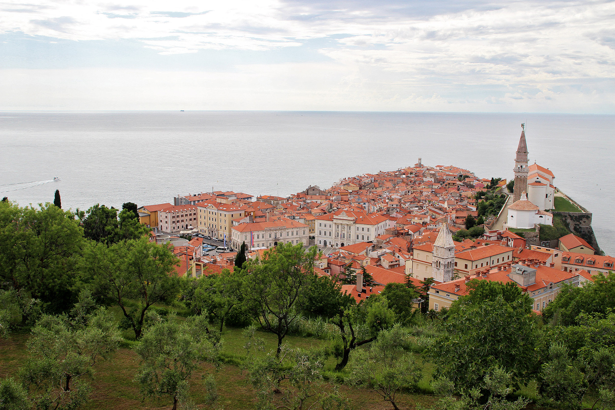 Canon EOS 600D (Rebel EOS T3i / EOS Kiss X5) sample photo. Piran photography