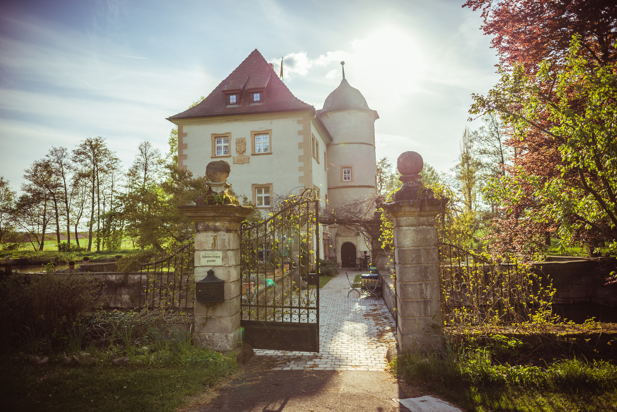 Nikon AF-S Nikkor 200-400mm F4G ED-IF VR sample photo. Schloss kleinbardorf photography