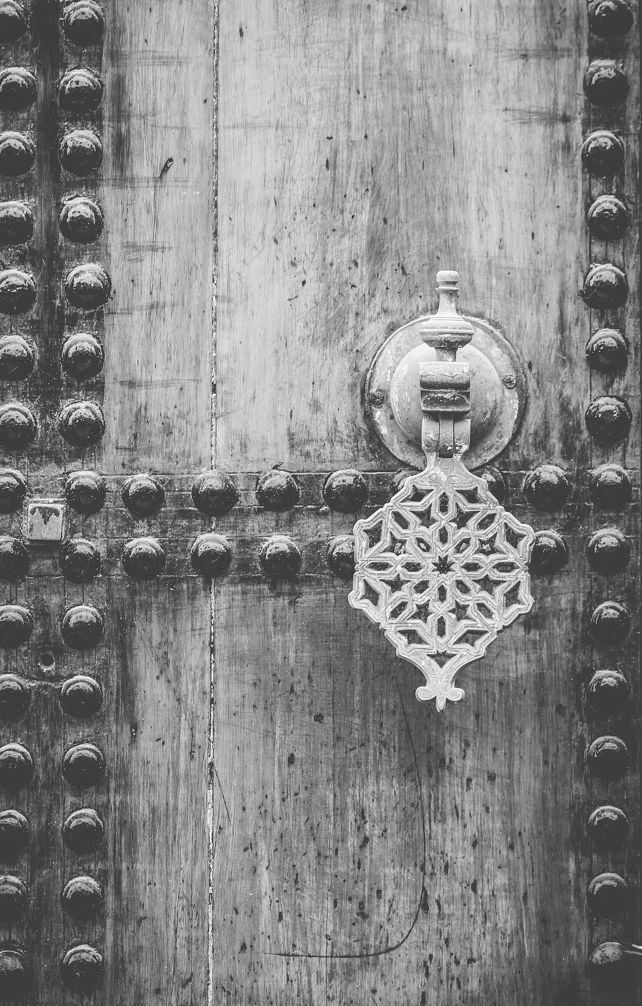 Sigma 105mm F2.8 EX DG OS HSM sample photo. Traditional door photography