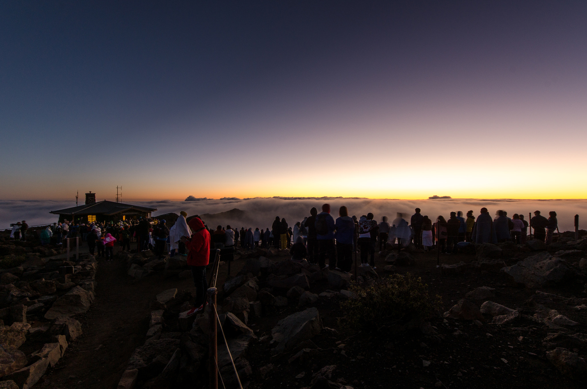 Sigma 8-16mm F4.5-5.6 DC HSM sample photo. Hawaii maui - haleakala sunrise photography