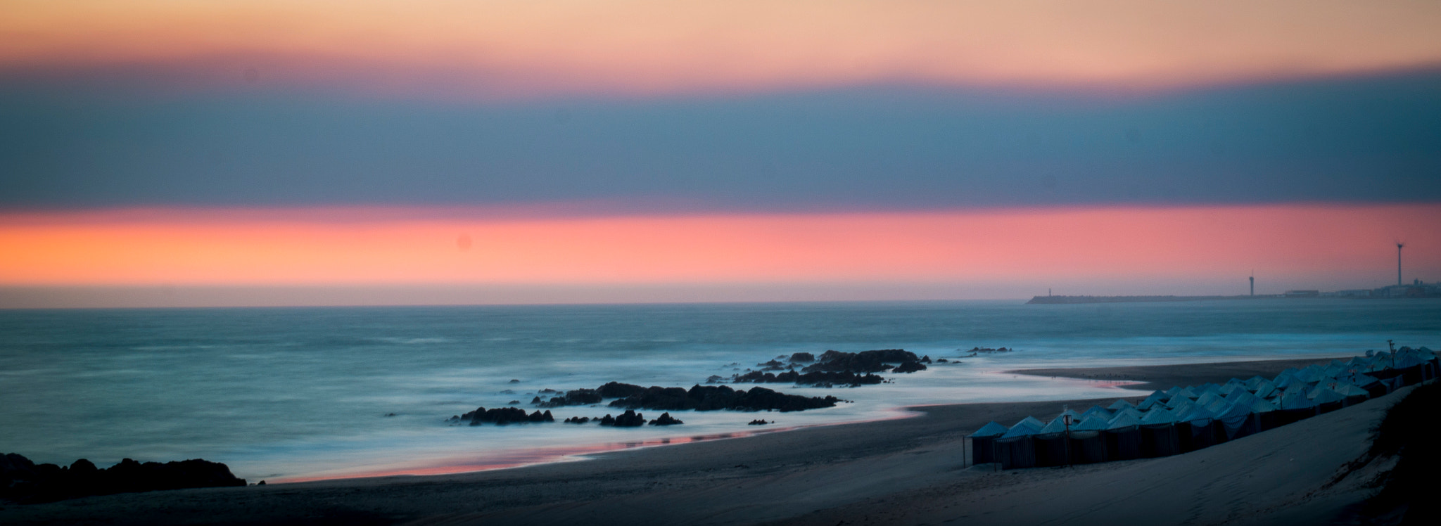 Samsung NX300M + Samsung NX 18-55mm F3.5-5.6 OIS sample photo. Amorosa beach photography