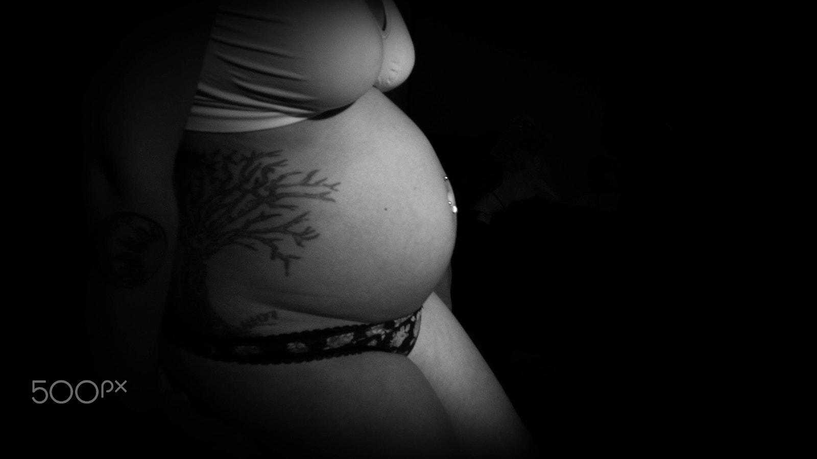 Nikon 1 V2 sample photo. Human in the making. photography