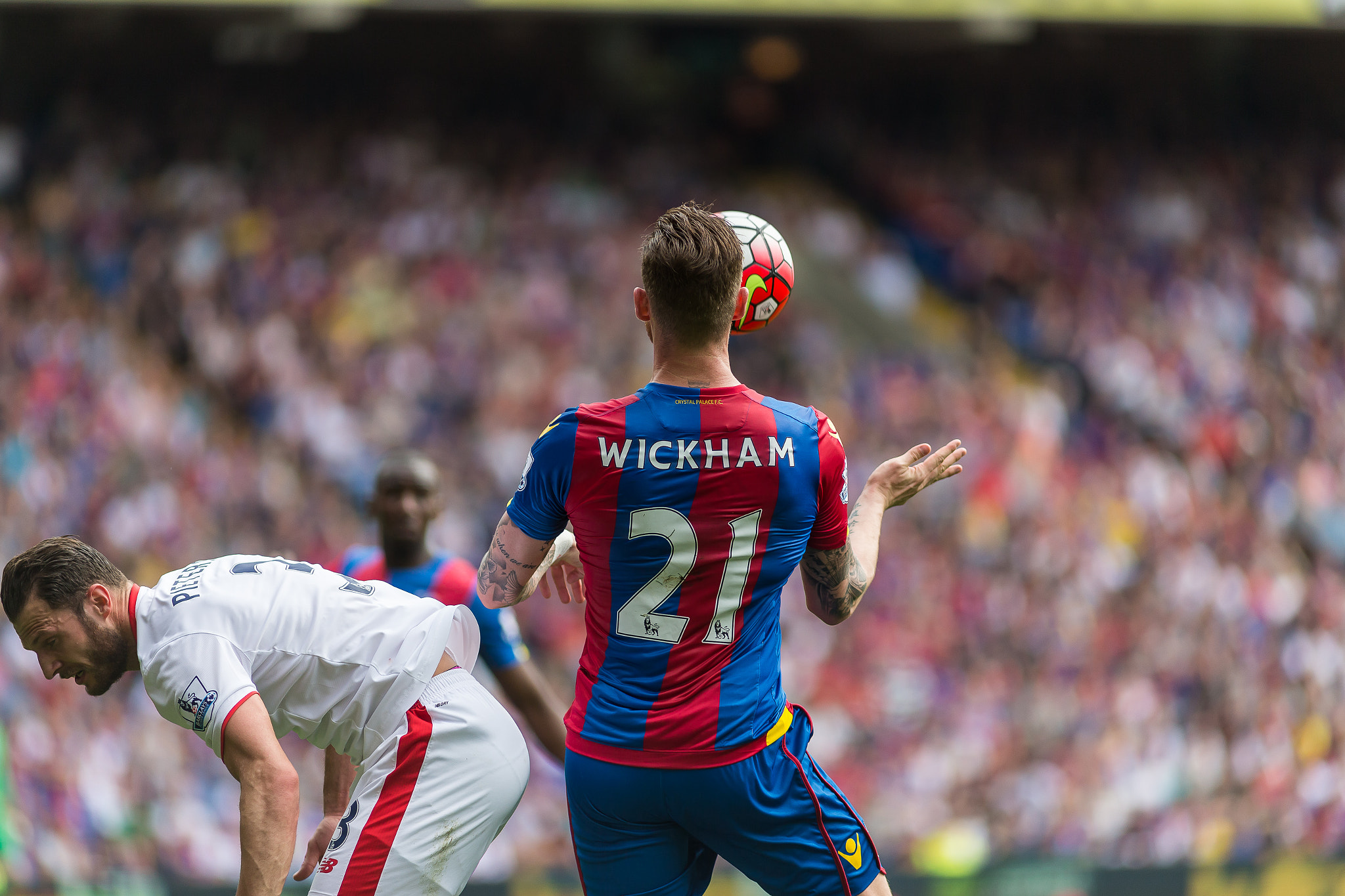 Canon EF 200mm F2.8L II USM sample photo. Crystal palace v stoke city - 7th may '16 photography