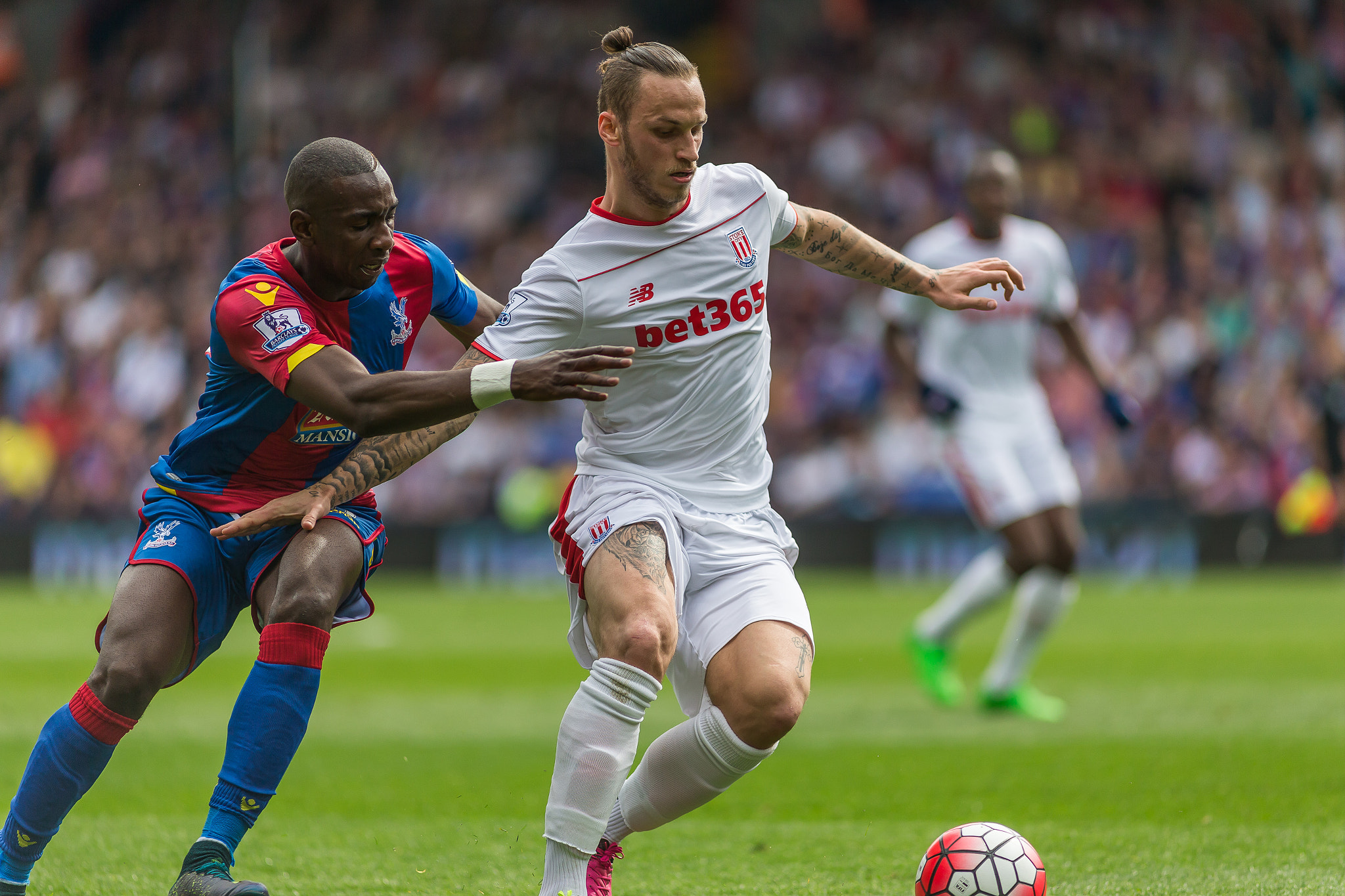 Canon EF 200mm F2.8L II USM sample photo. Crystal palace v stoke city - 7th may '16 photography