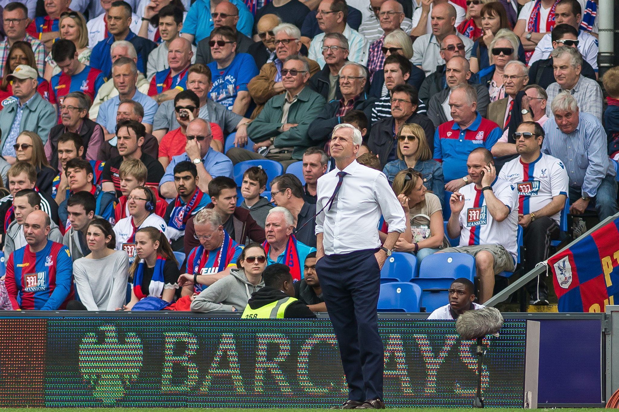 Canon EF 200mm F2.8L II USM sample photo. Crystal palace v stoke city - 7th may '16 photography