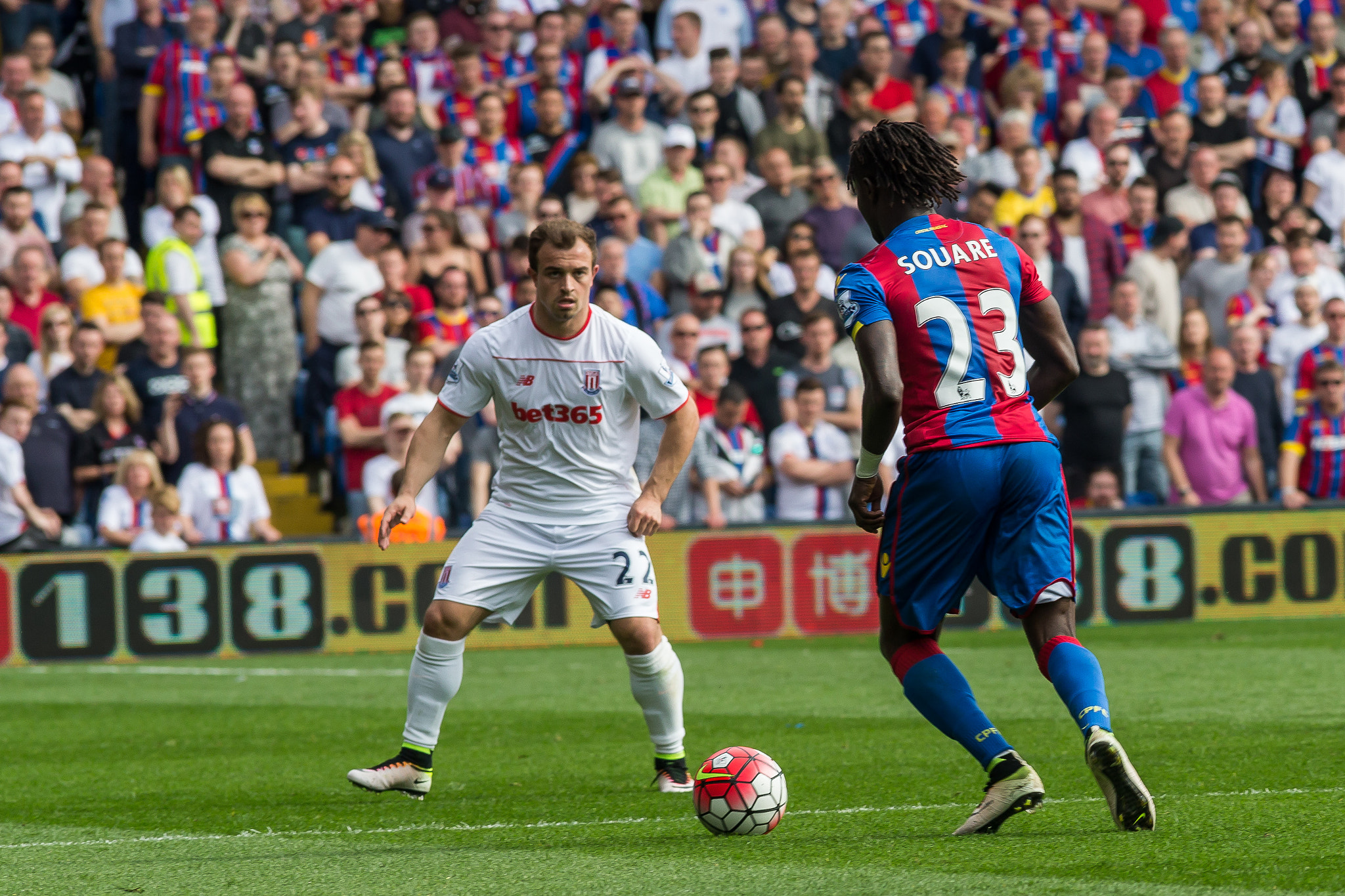 Canon EF 200mm F2.8L II USM sample photo. Crystal palace v stoke city - 7th may '16 photography